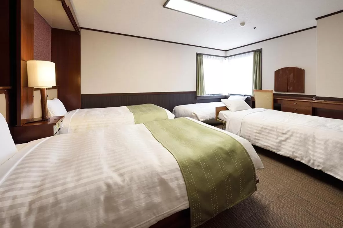 Bed in Belmont Hotel