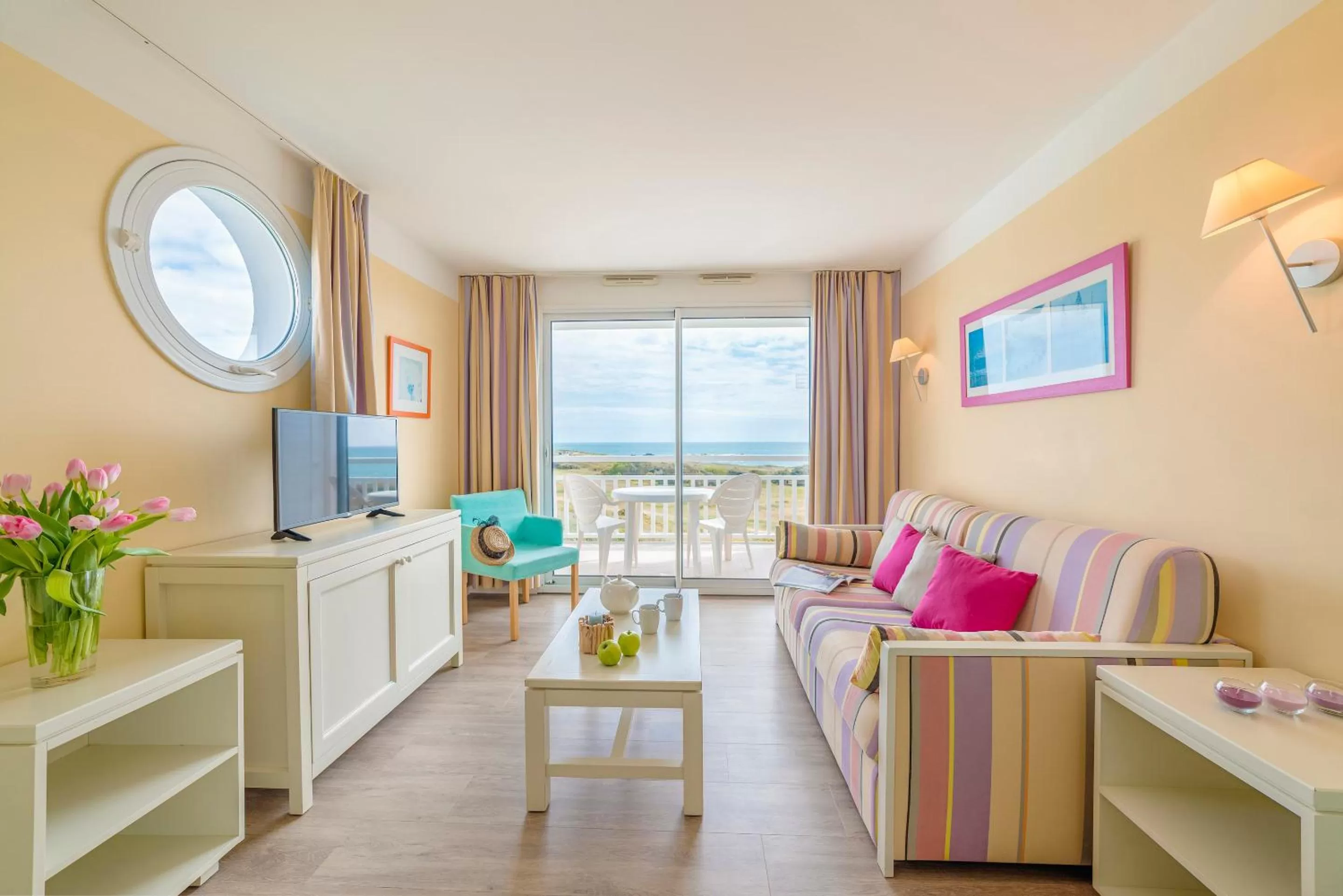 Living room in Lagrange Vacances L’Estran