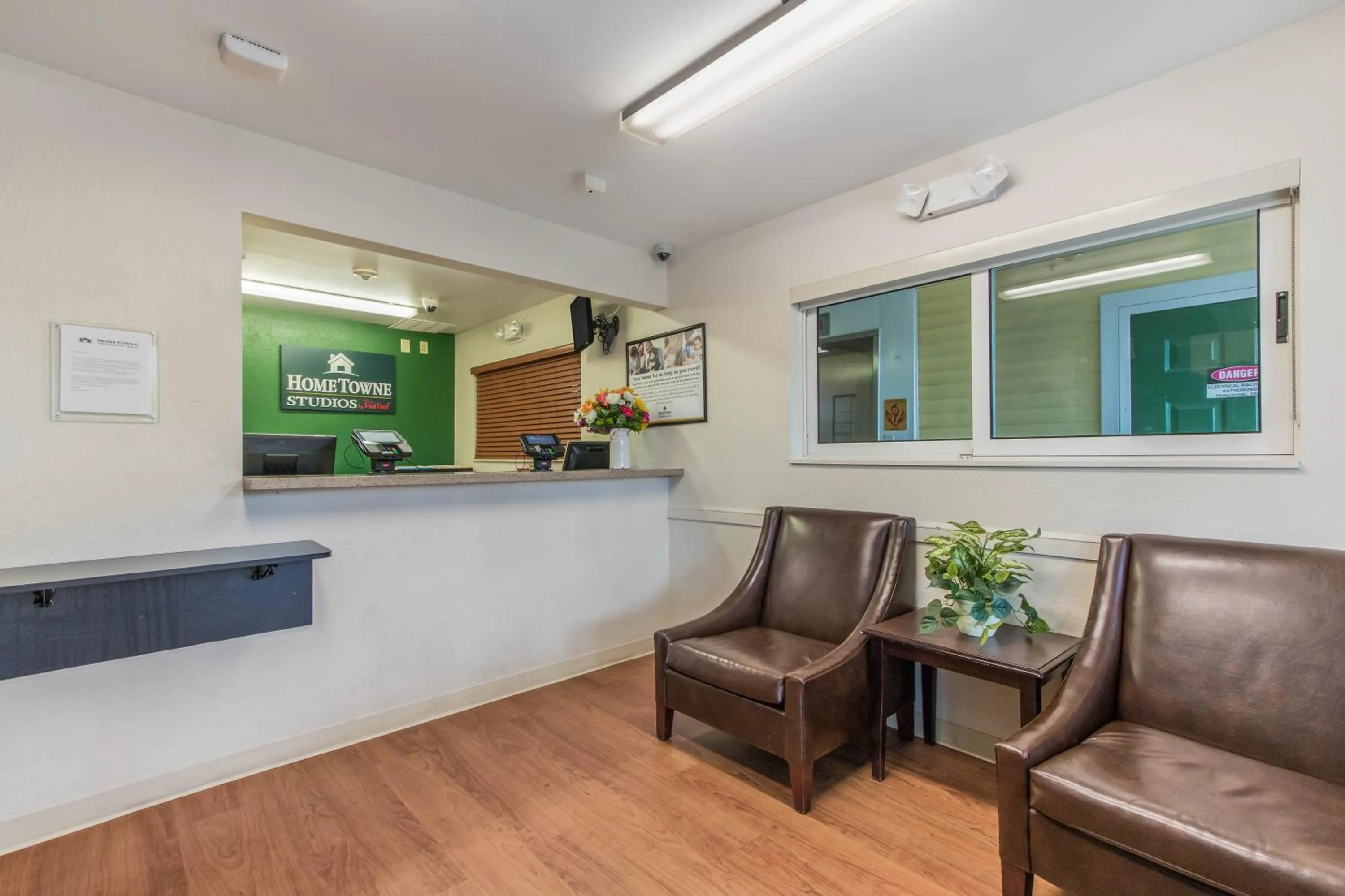 Lobby or reception in HomeTowne Studios by Red Roof Fort Lauderdale