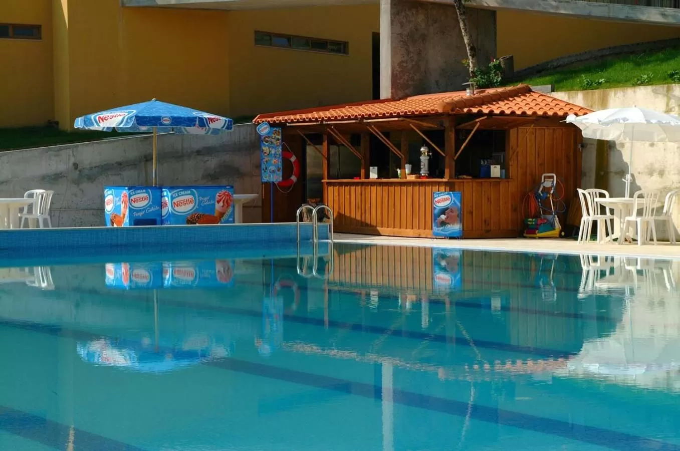 Swimming pool in Hotel Rural de Charme Maria da Fonte