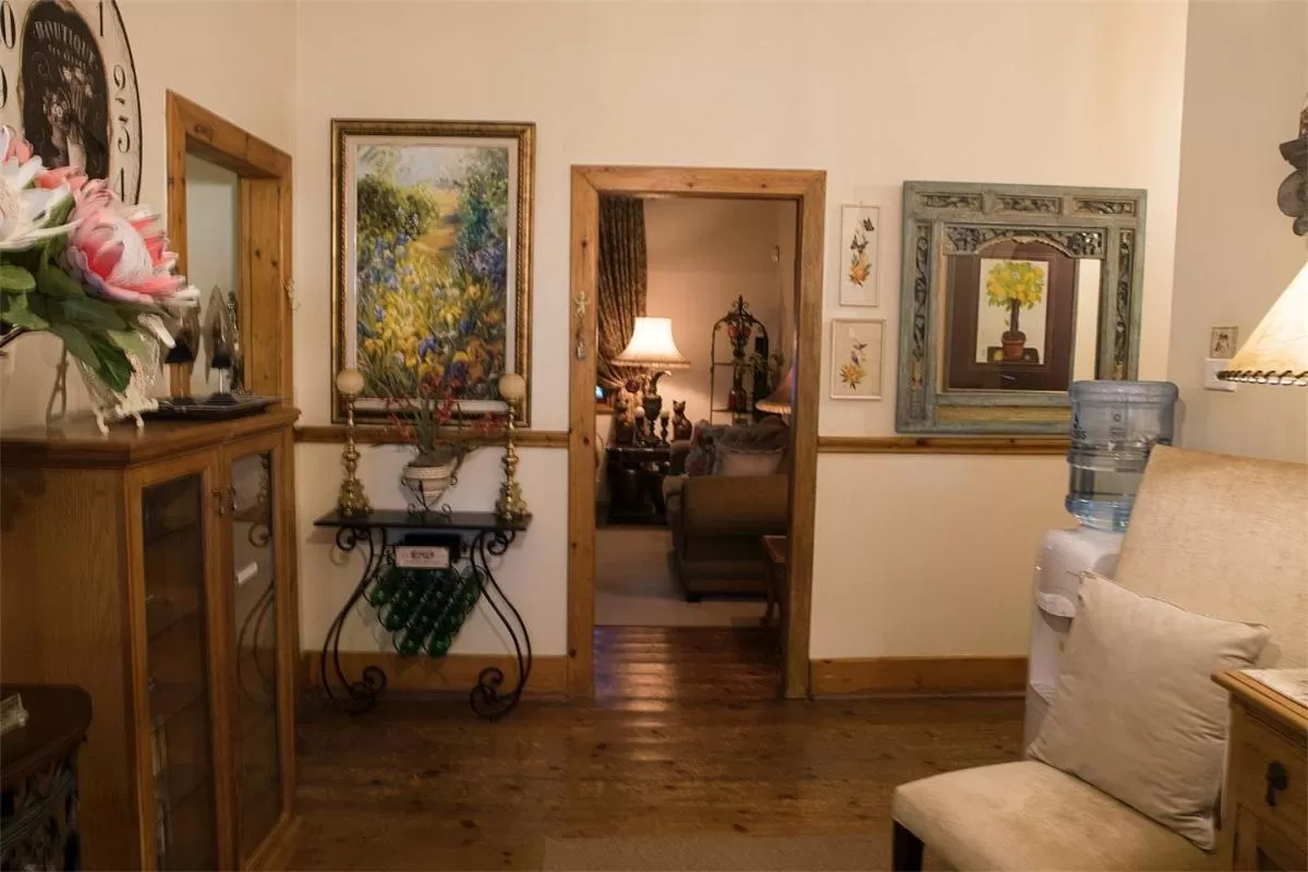 Lobby or reception in 79 On Ridge