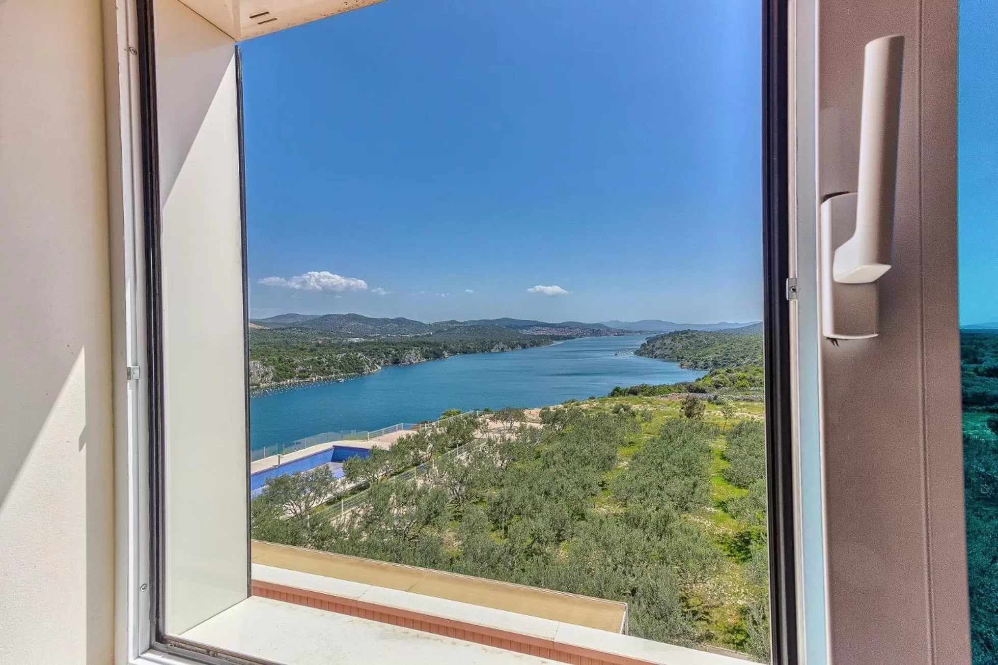 Spring in Hotel Panorama