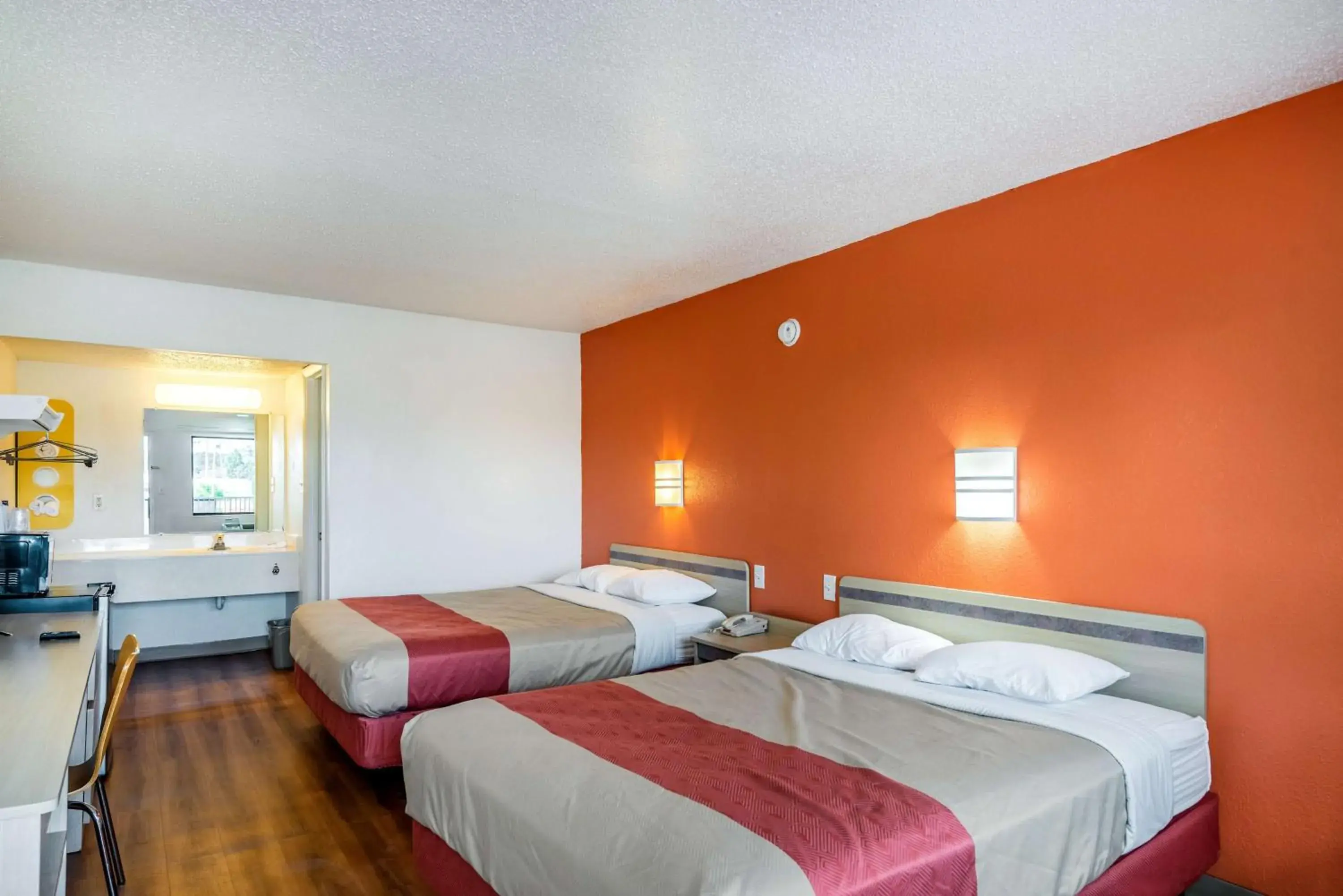 Queen Room with Two Queen Beds - Disability Access - Non-Smoking in Motel 6-Anniston, AL Queen Room with Two Queen Beds - Disability Access - Non-Smoking in Motel 6-Anniston, AL