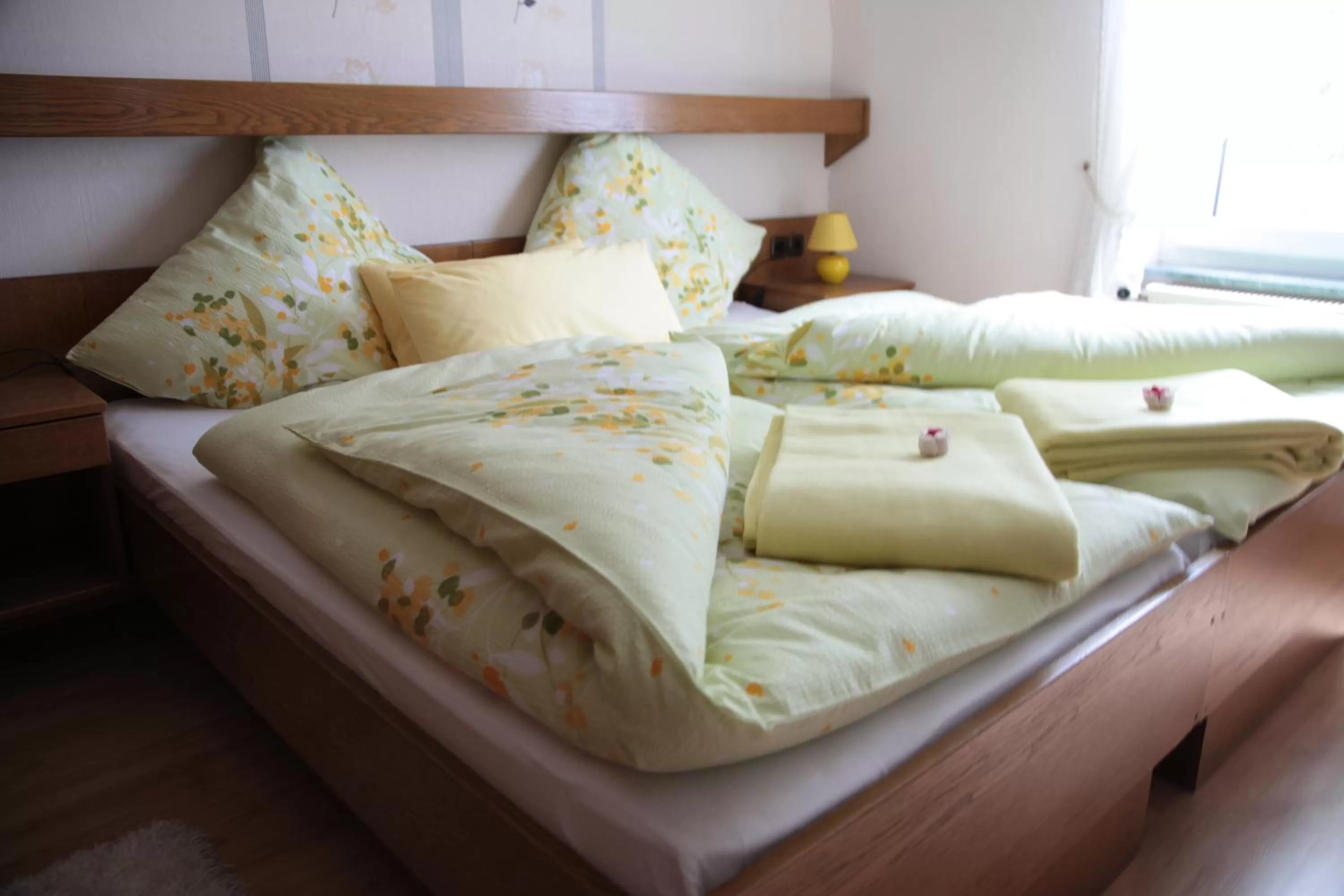 Photo of the whole room, Bed in Berleburger Hof