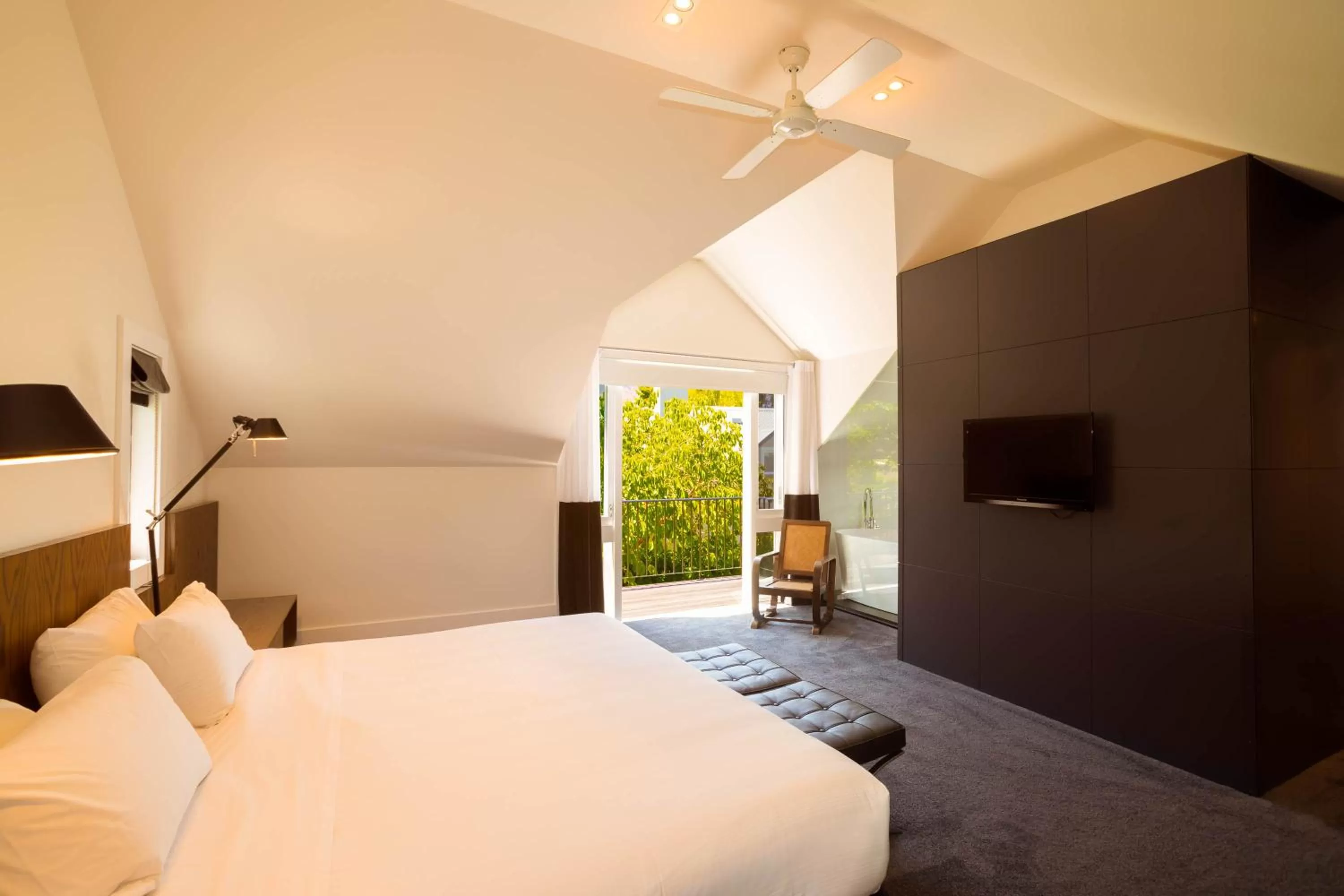 Bed in Millbrook Resort