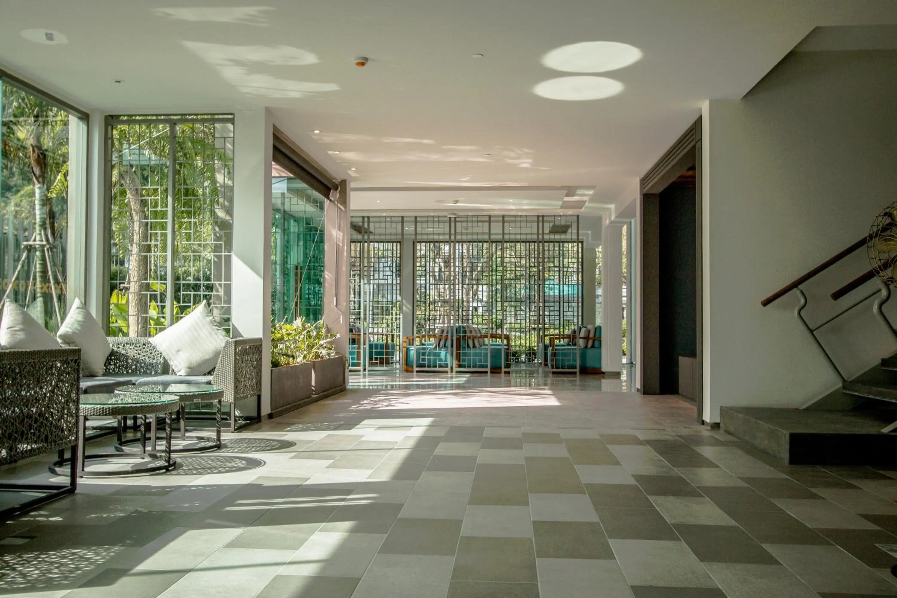 Lobby or reception in MAI HOUSE Patong Hill