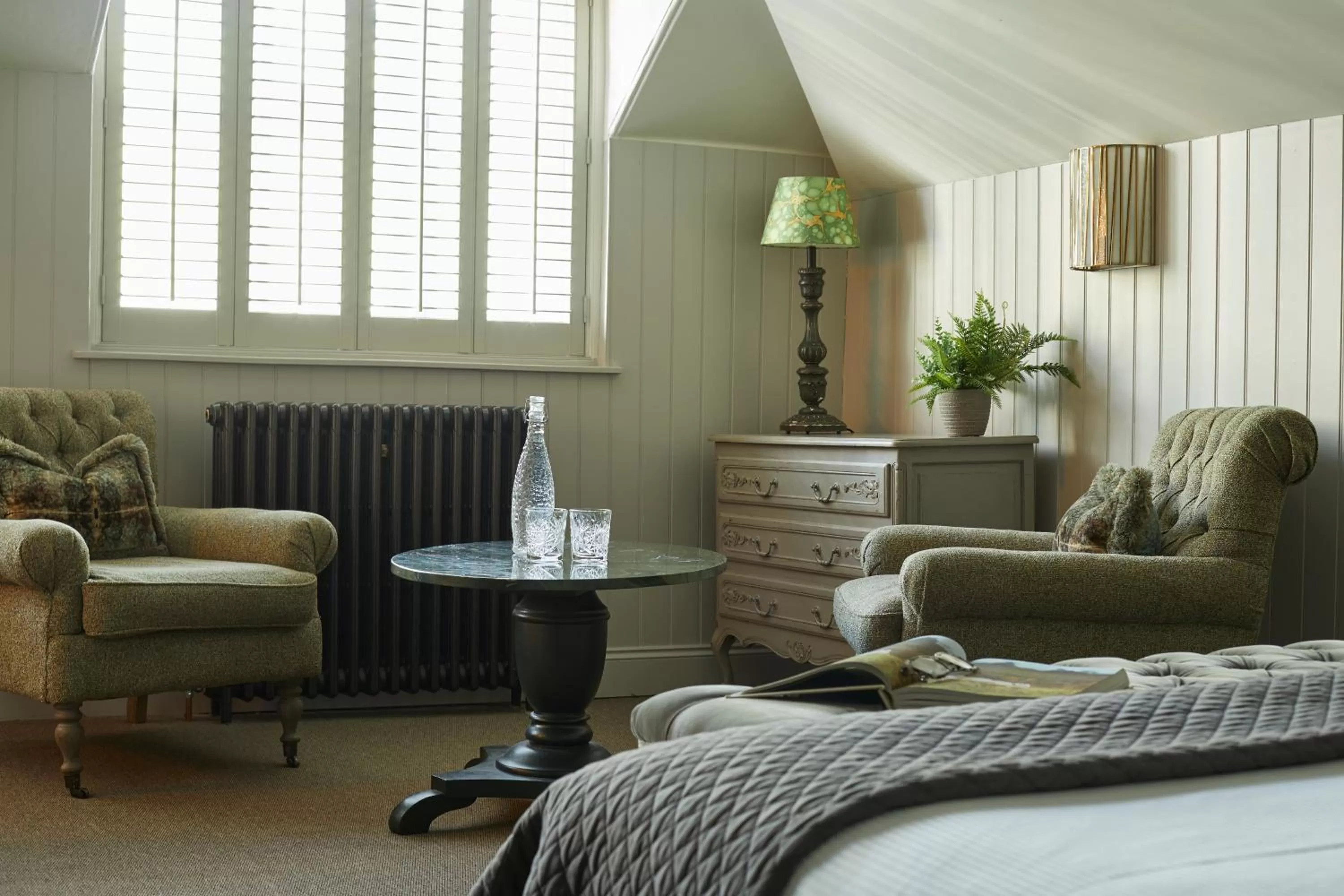 Bedroom, Seating Area in The King's Arms