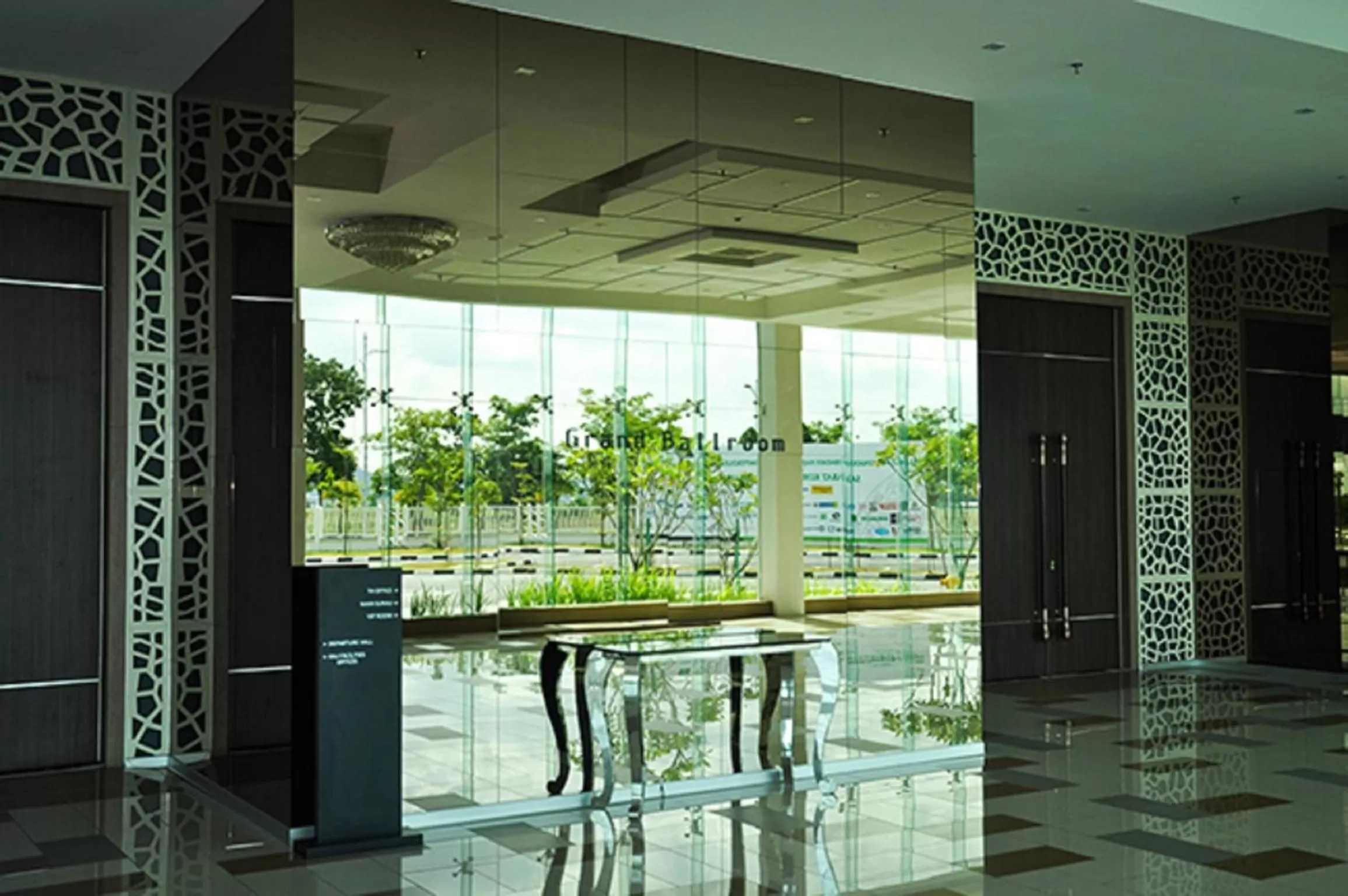 Facade/entrance in Raia Hotel & Convention Centre Alor Setar