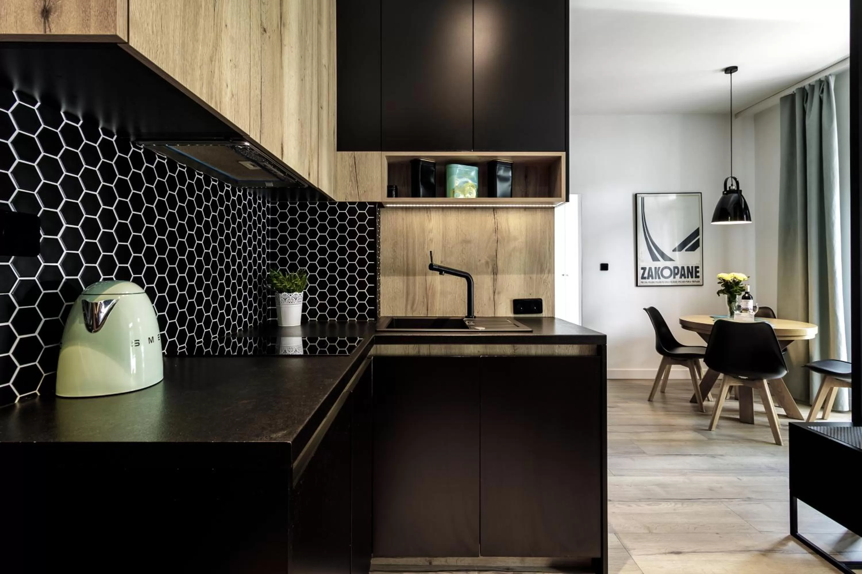 Kitchen or kitchenette, Kitchen/Kitchenette in Jagiellońska Residence