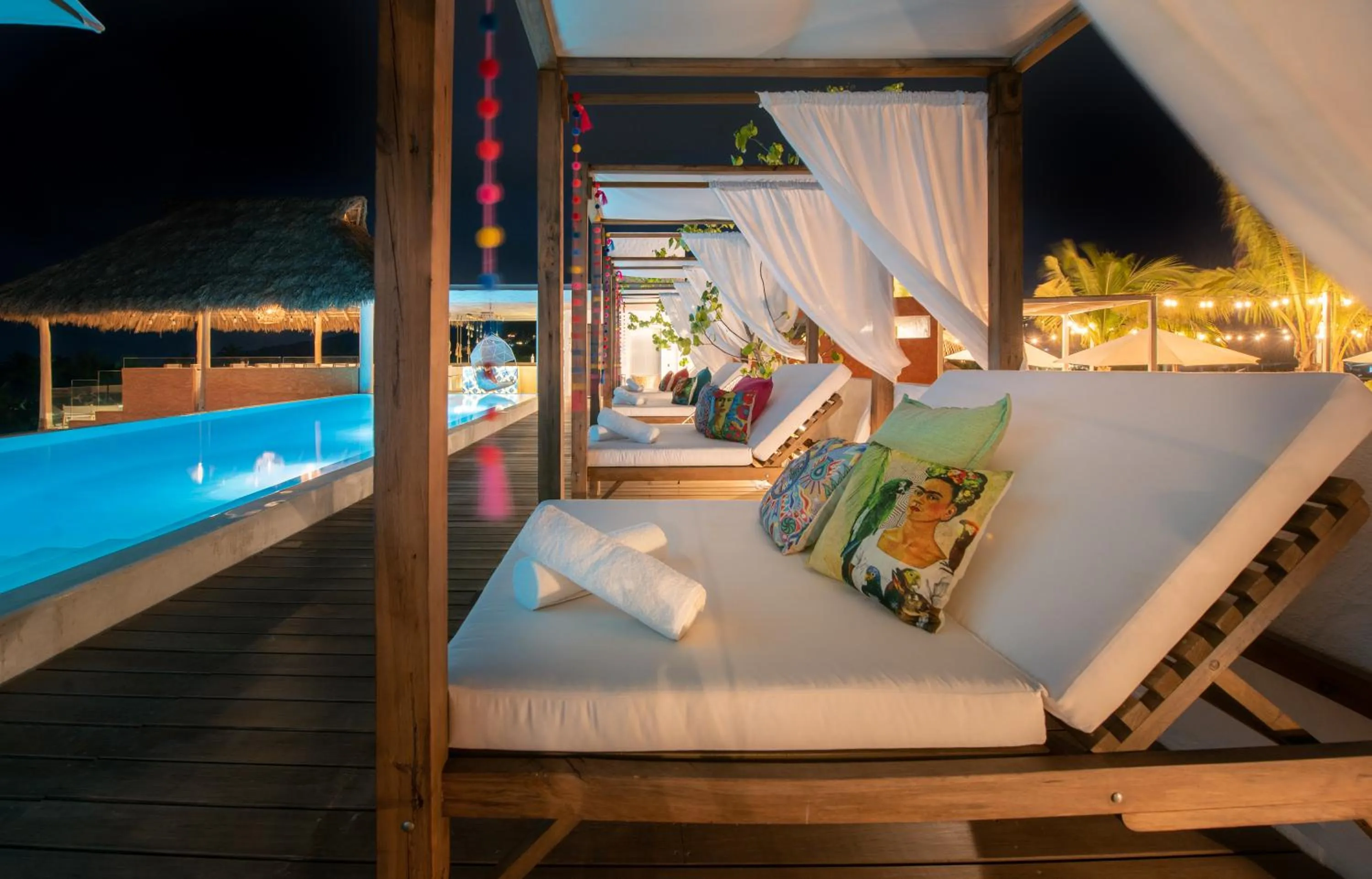 Swimming pool in Sayulinda Hotel