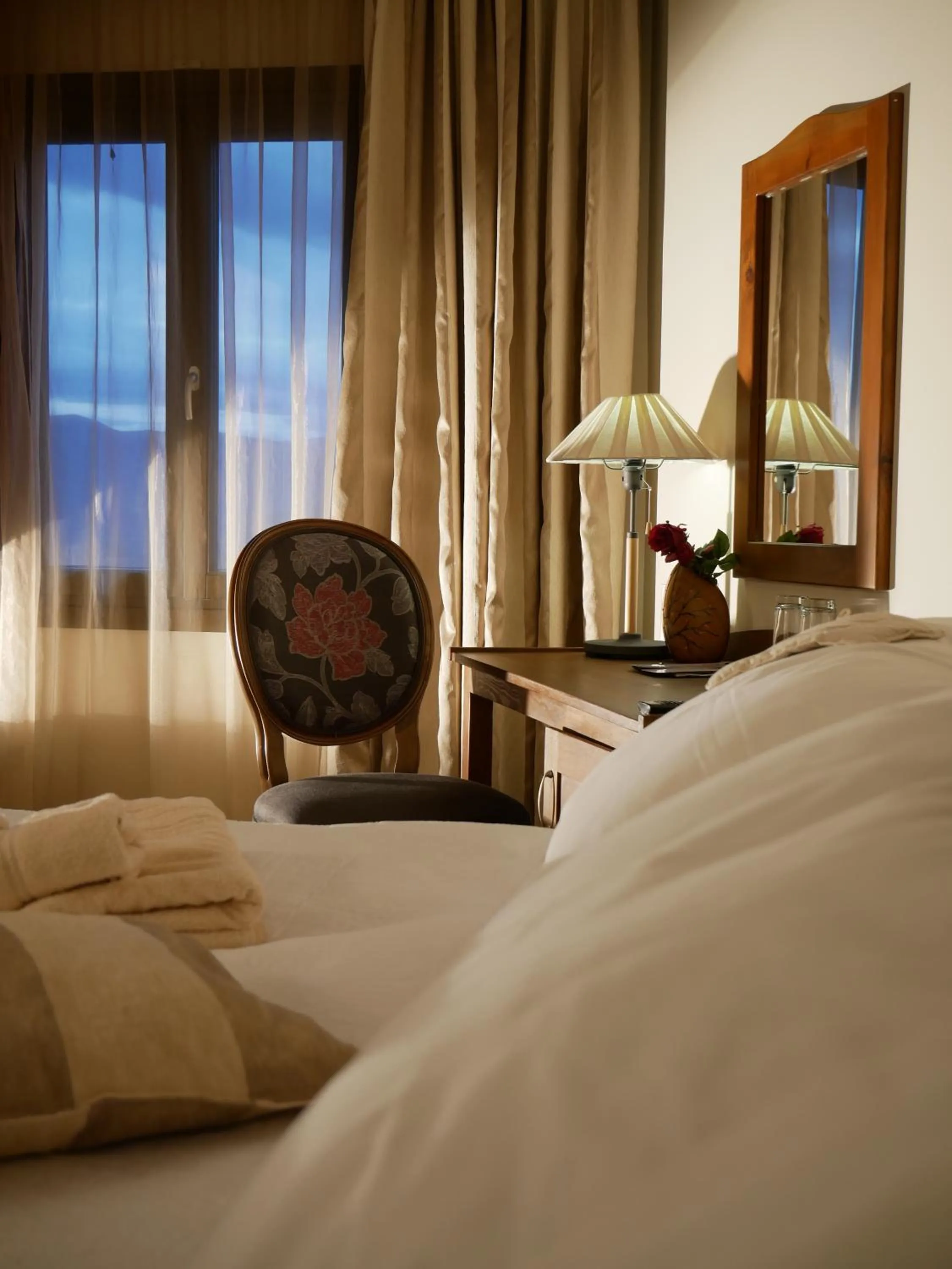 Bedroom, Bed in Hotel Rodovoli