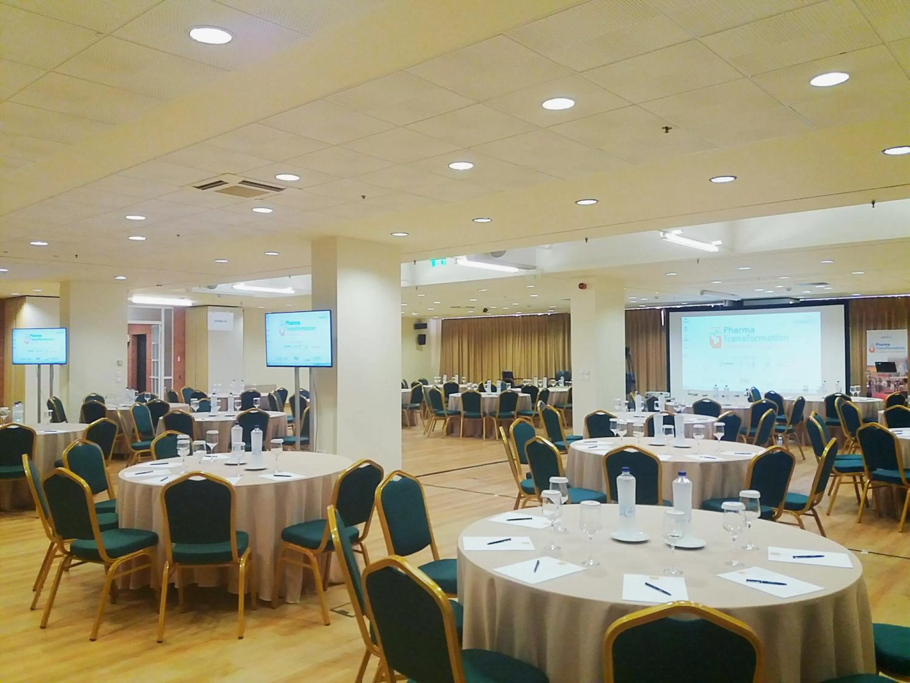 Banquet/Function facilities in Domotel Kastri