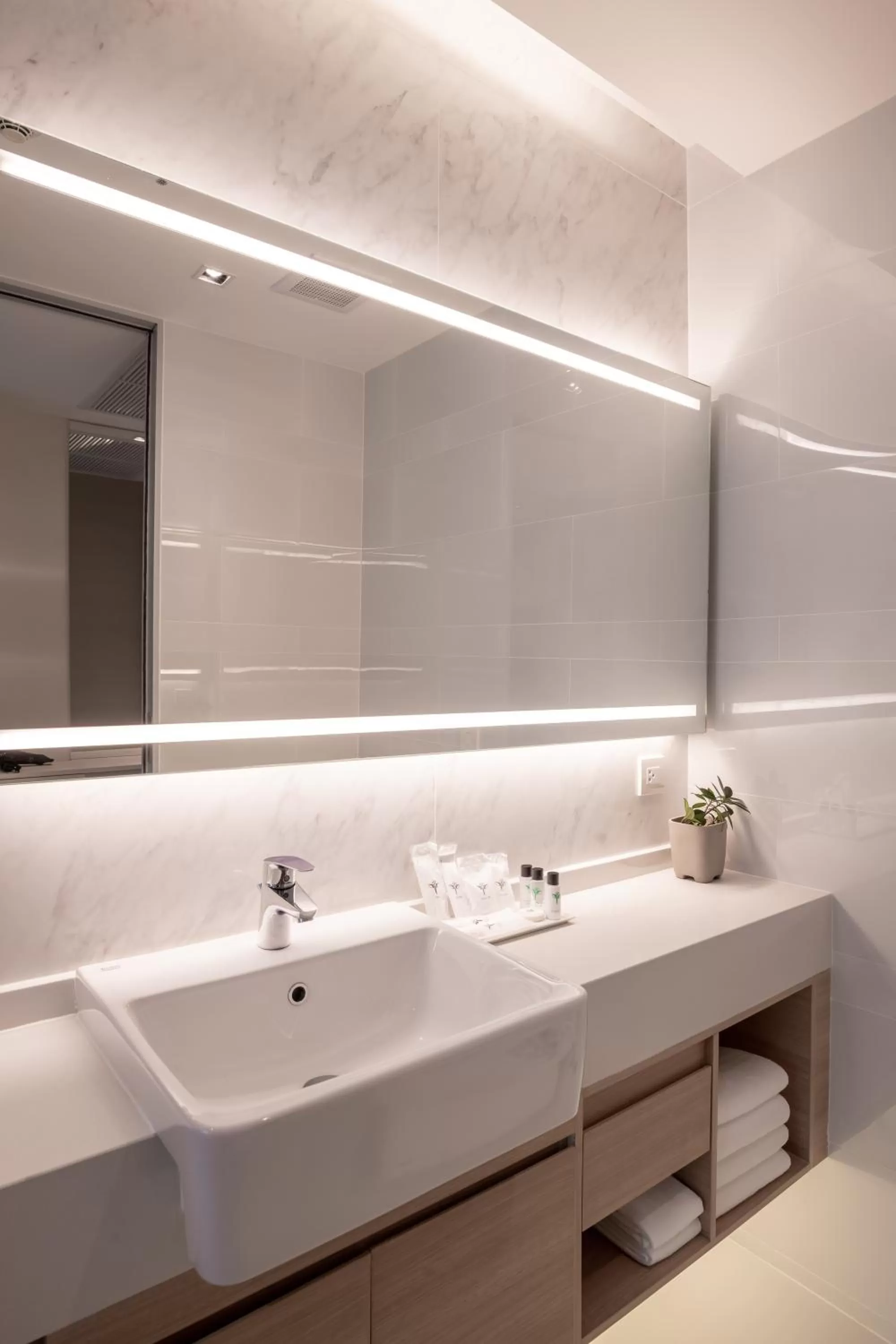 Bathroom in Jasmine 59 Hotel