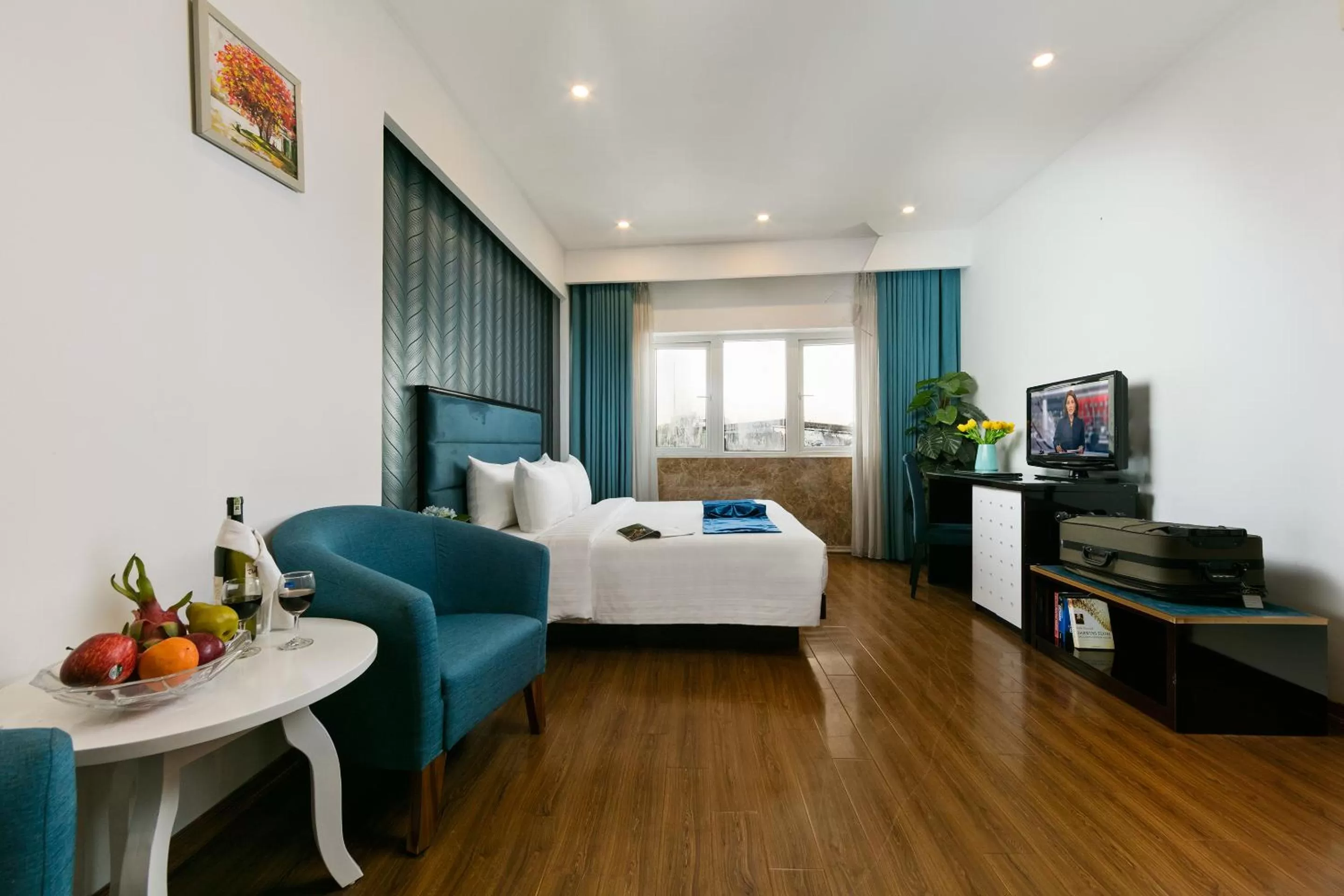 Photo of the whole room in Diamond Legend Hotel