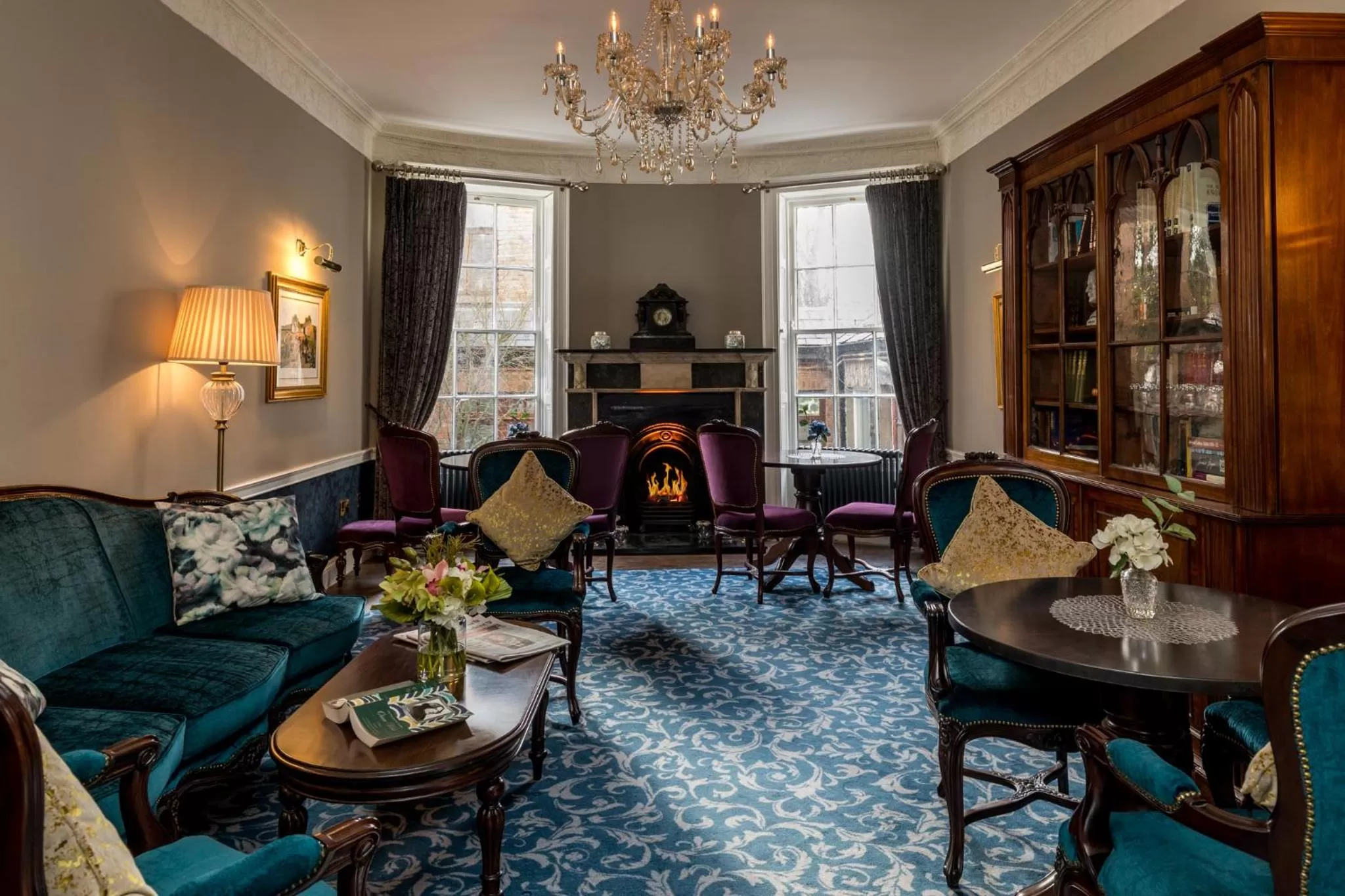 Communal lounge/ TV room in Stauntons on the Green Hotel