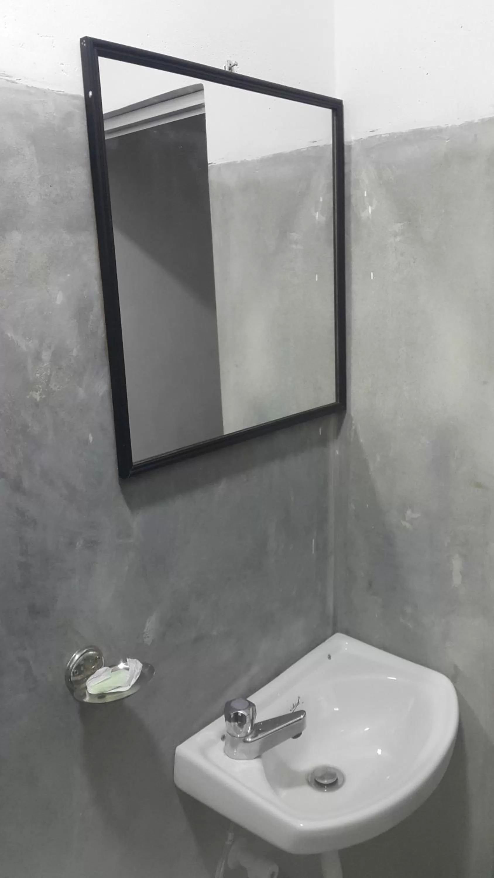 Bathroom in Green Almond Hotel