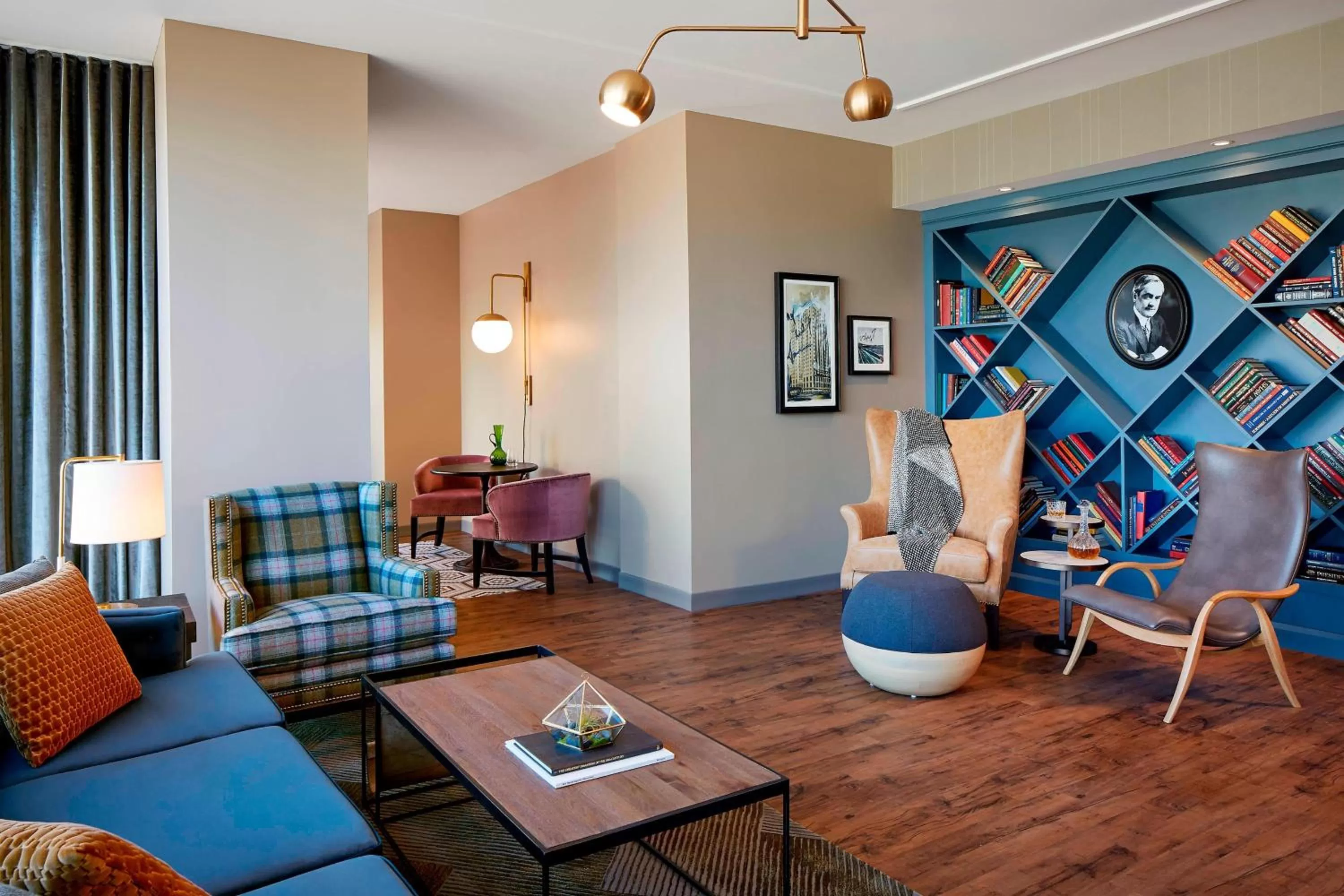 Photo of the whole room in Hotel Zachary, Chicago, a Tribute Portfolio Hotel