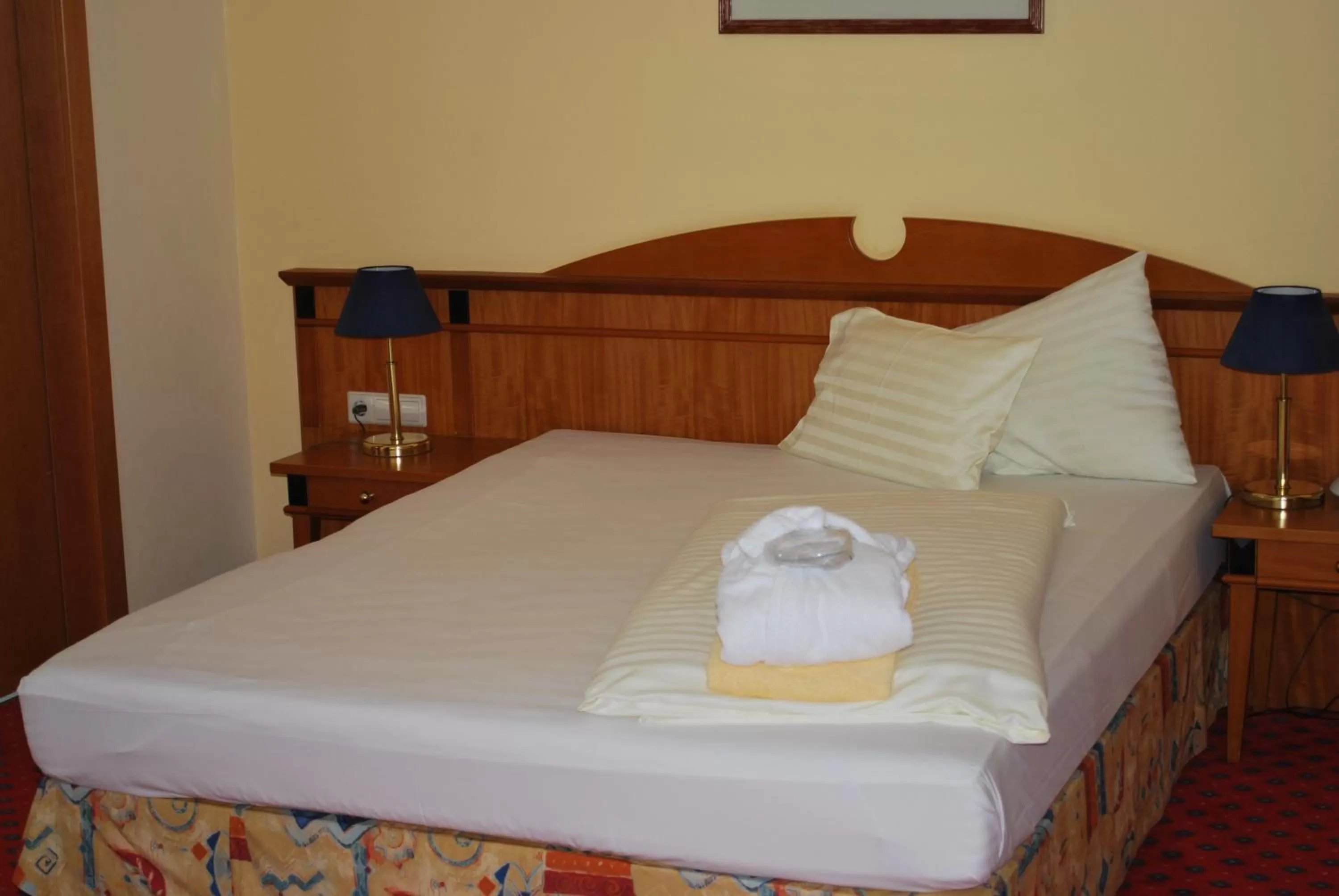 Bed in Thermal Resort Hotel Elisabethpark