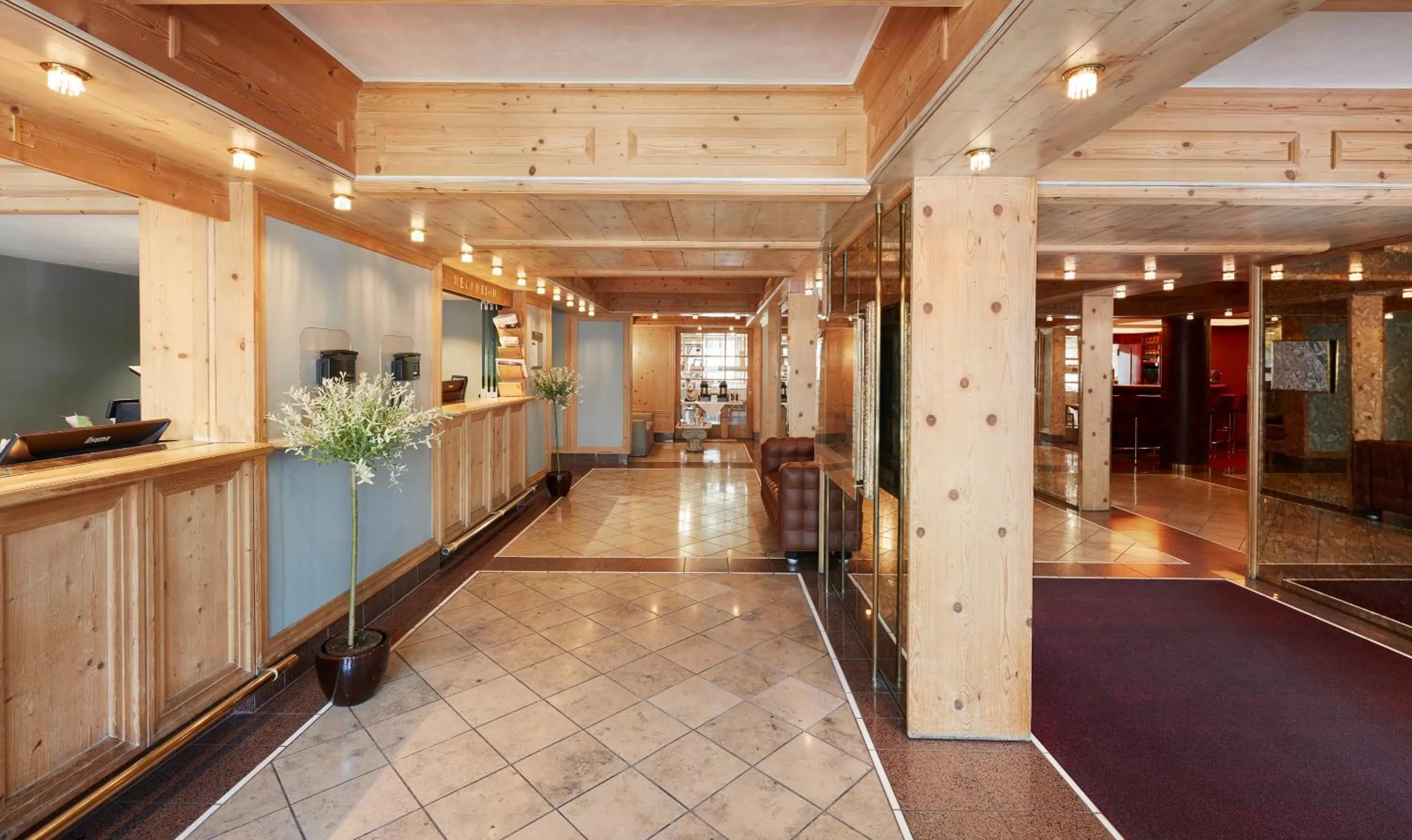 Lobby or reception in Living Hotel am Deutschen Museum