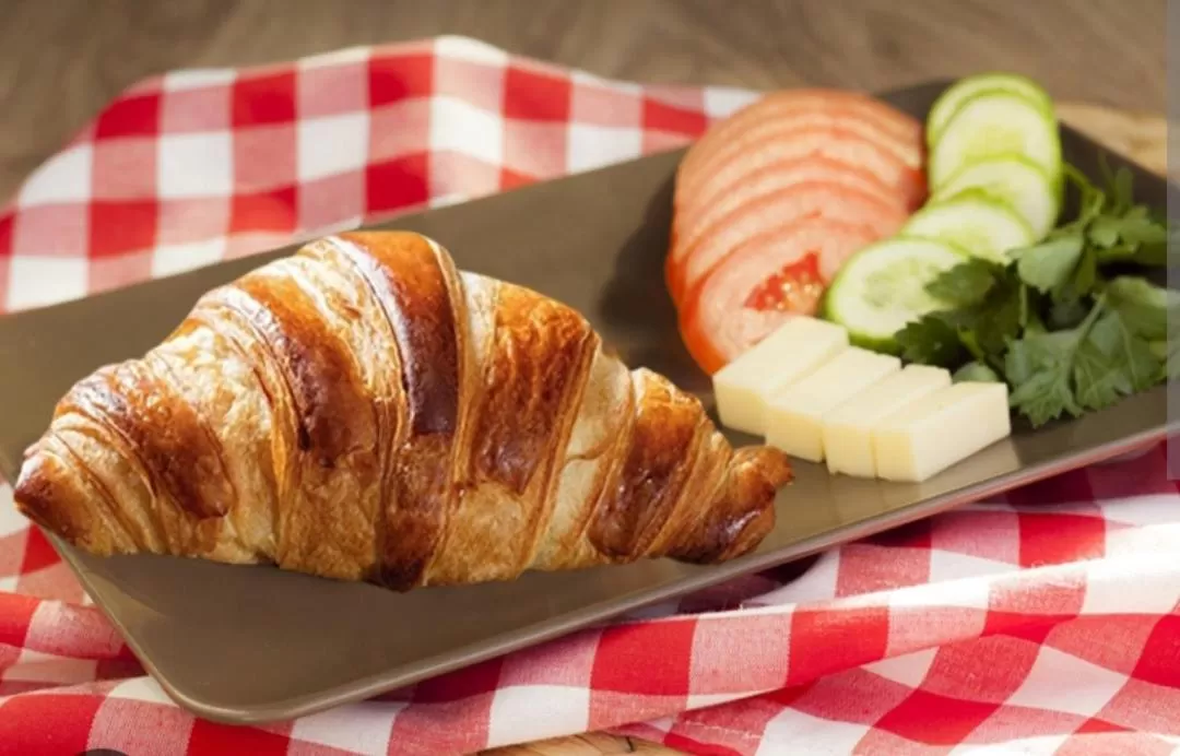 Restaurant/places to eat in ERCAN BOUTiQUE