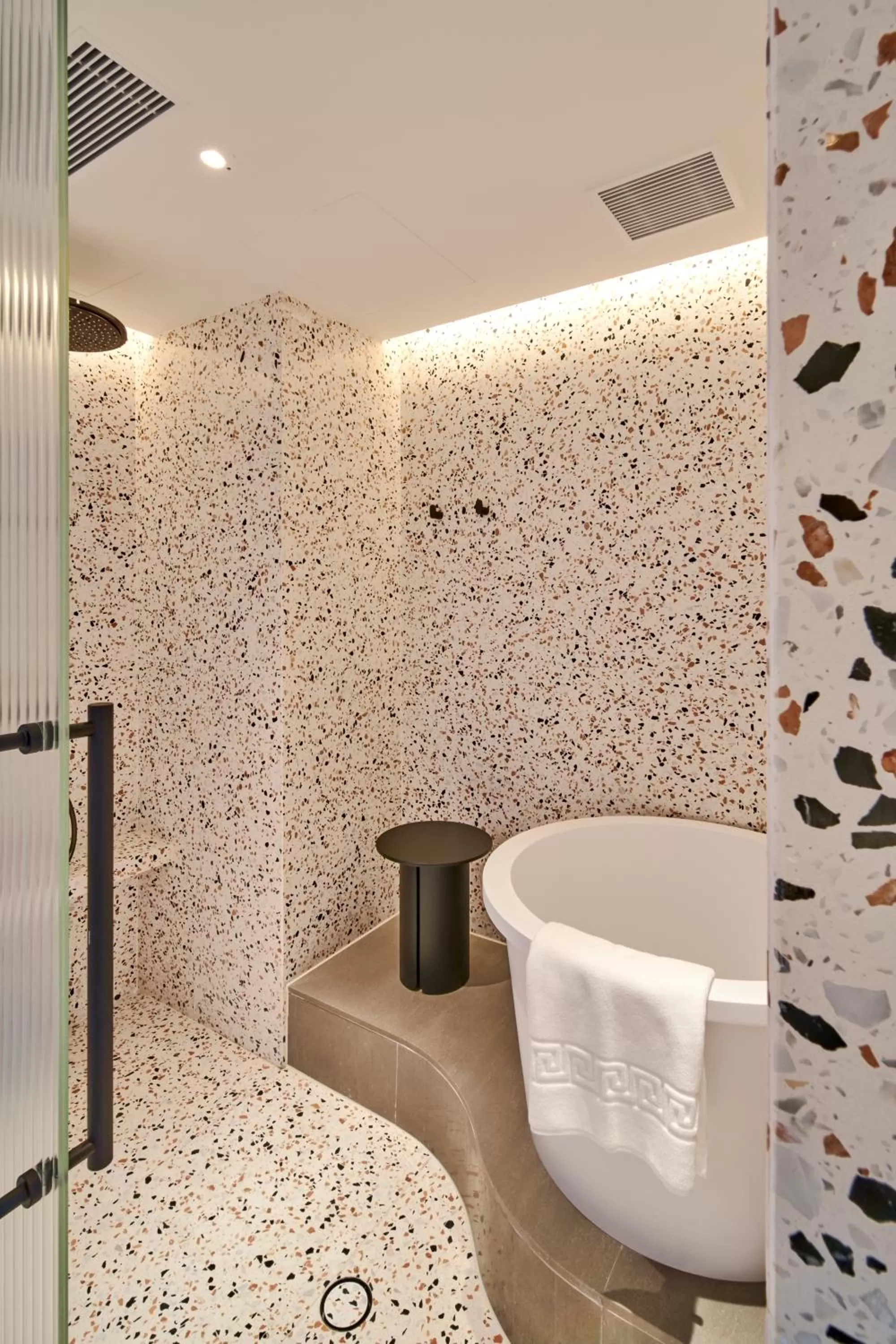 Bathroom in the Arca