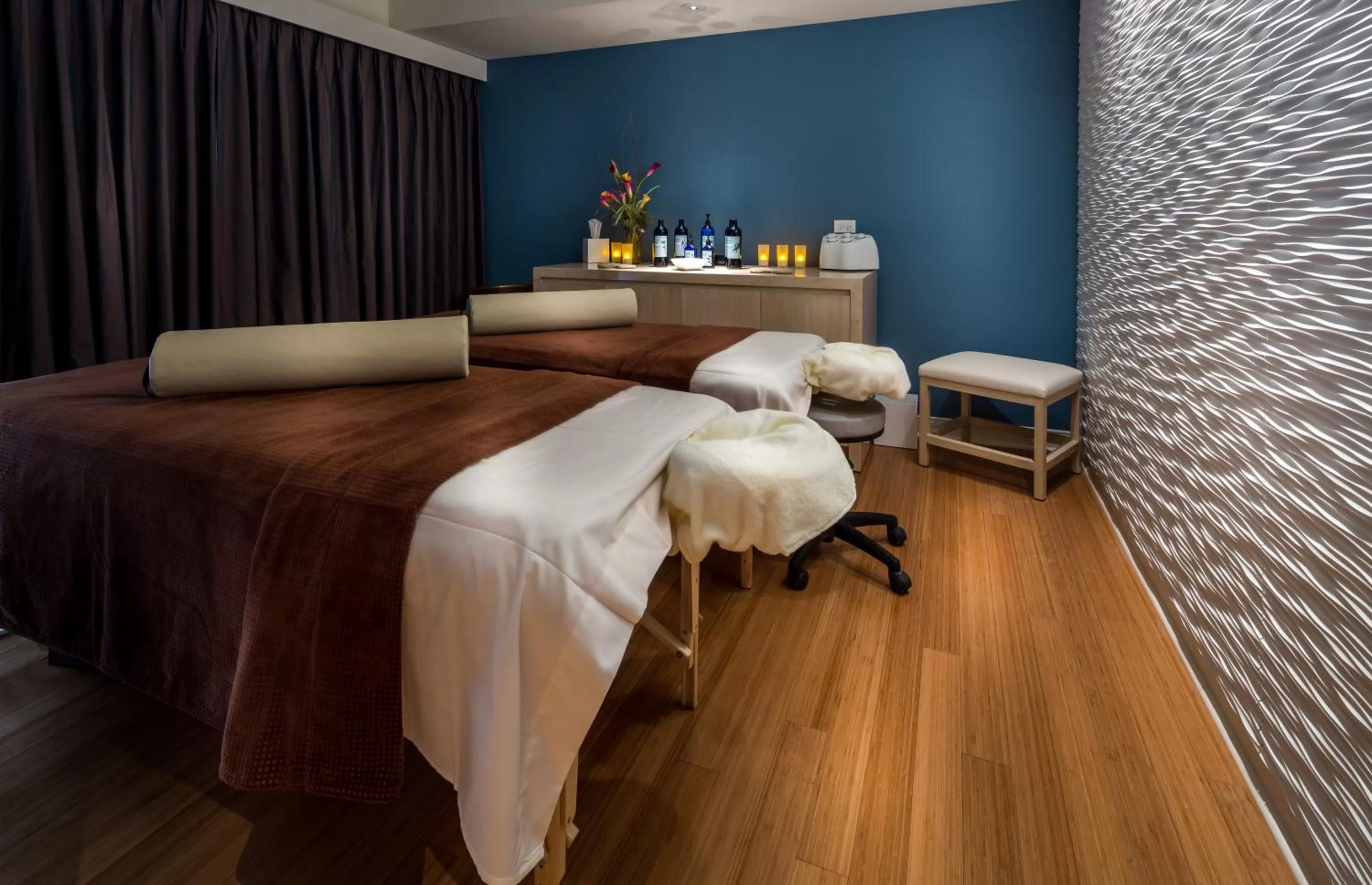 Spa and wellness centre/facilities, Bed in Godfrey Hotel Chicago
