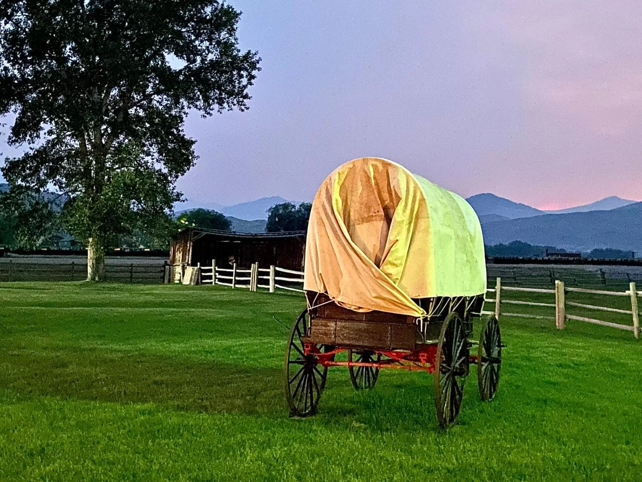 Sportsman Lodge Melrose MT