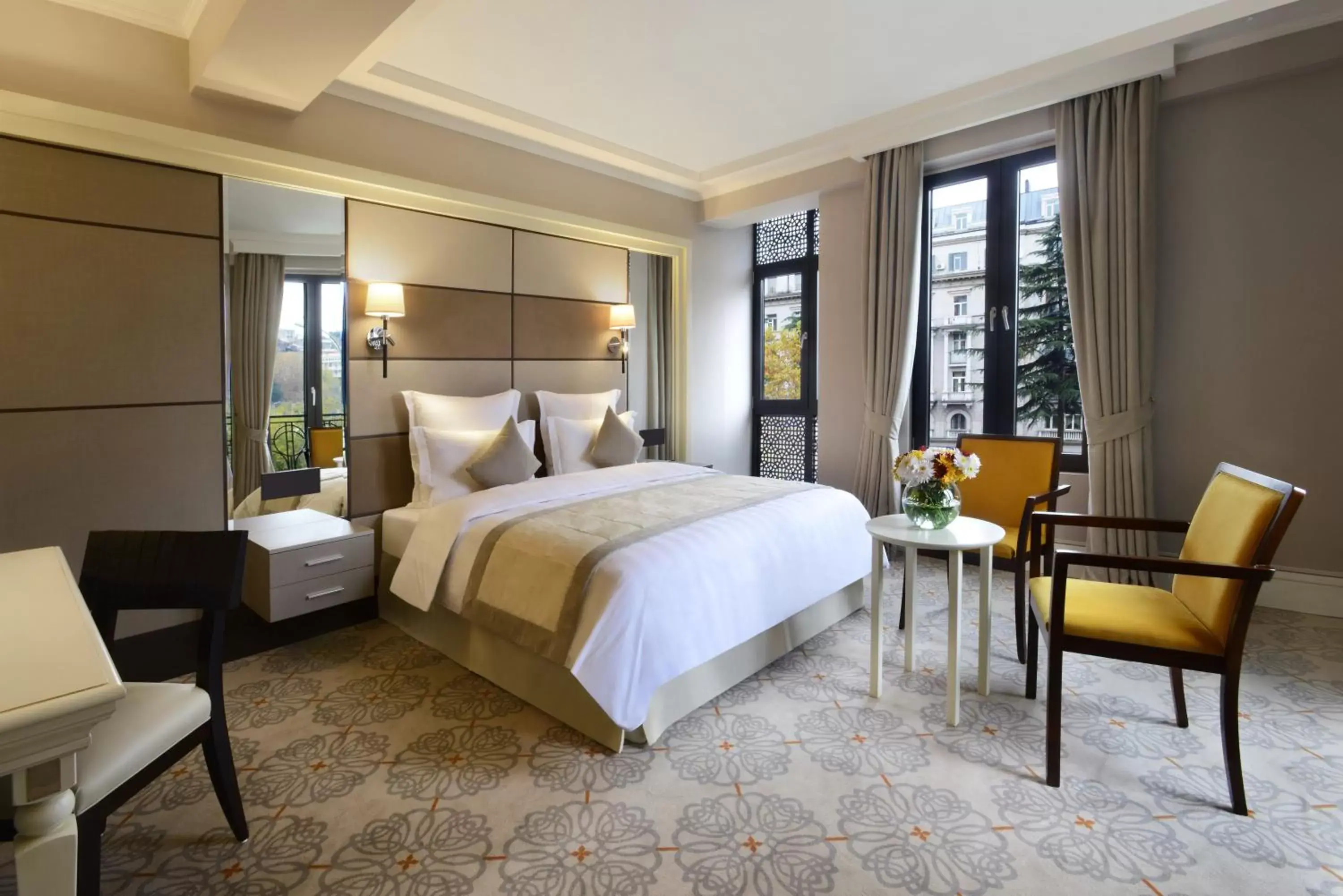 Family Room in Ambassadori Tbilisi Hotel Family Room in Ambassadori Tbilisi Hotel