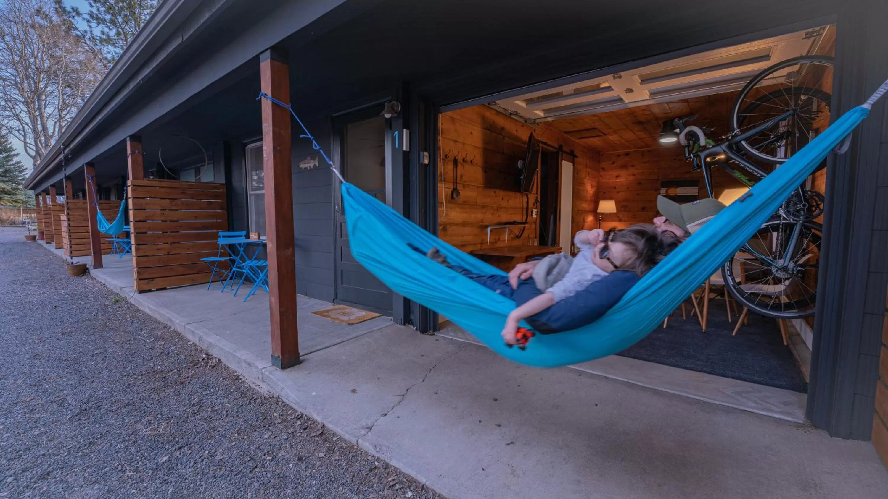 Property building in Left Coast Lodge - Pet Friendly