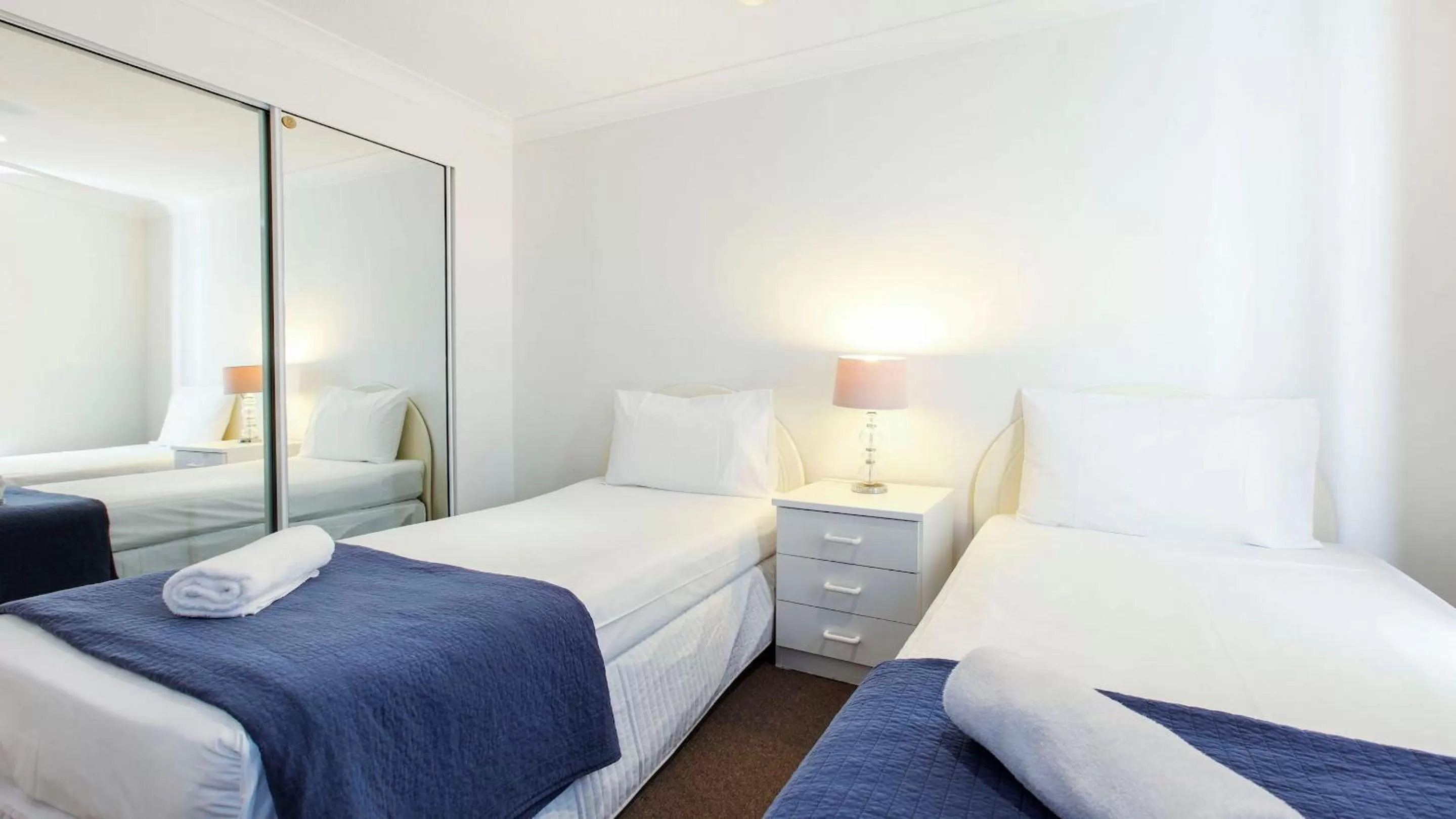 Bed in Mari Court Resort