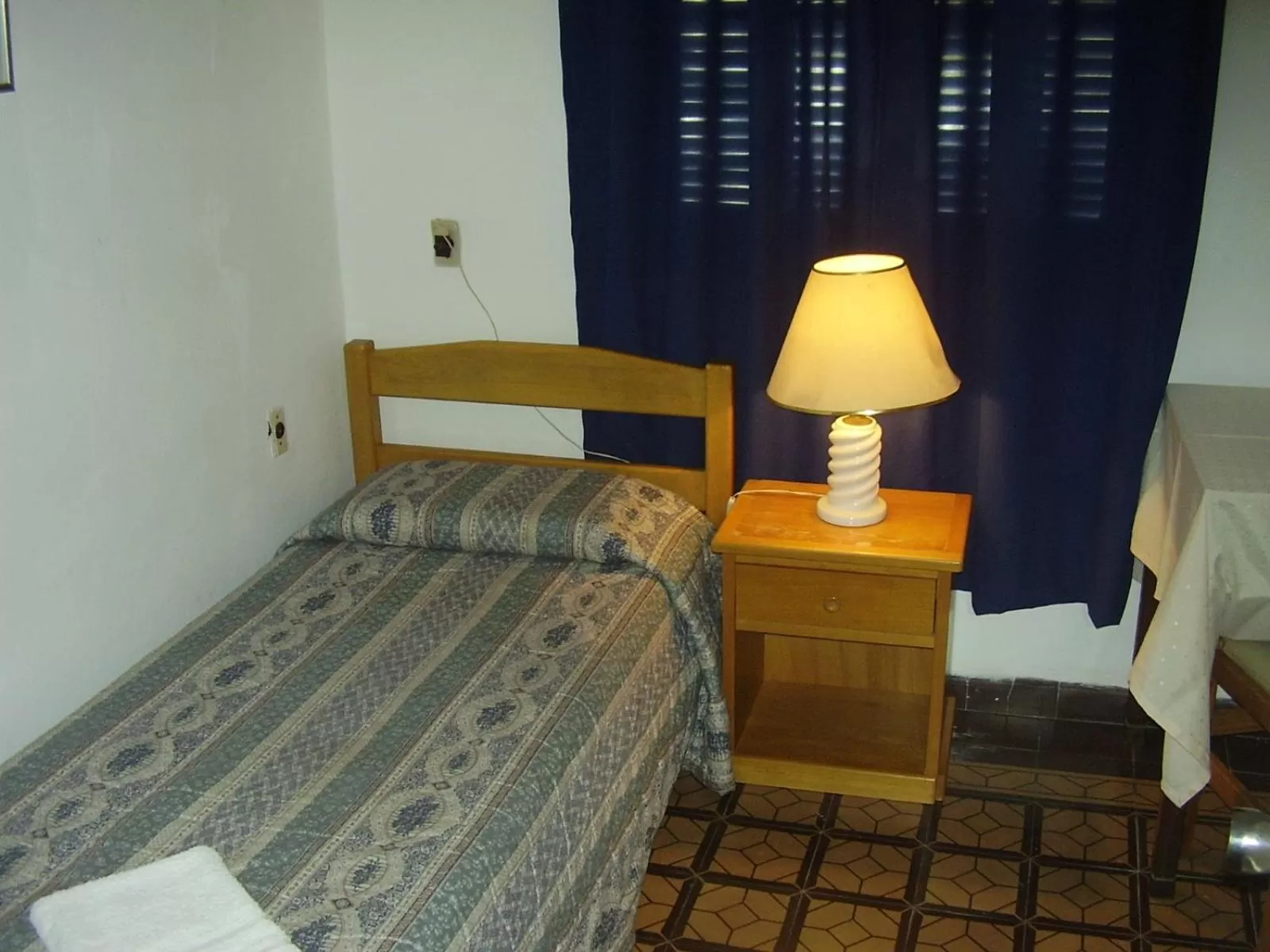 Decorative detail, Bed in Edificio Sagasti