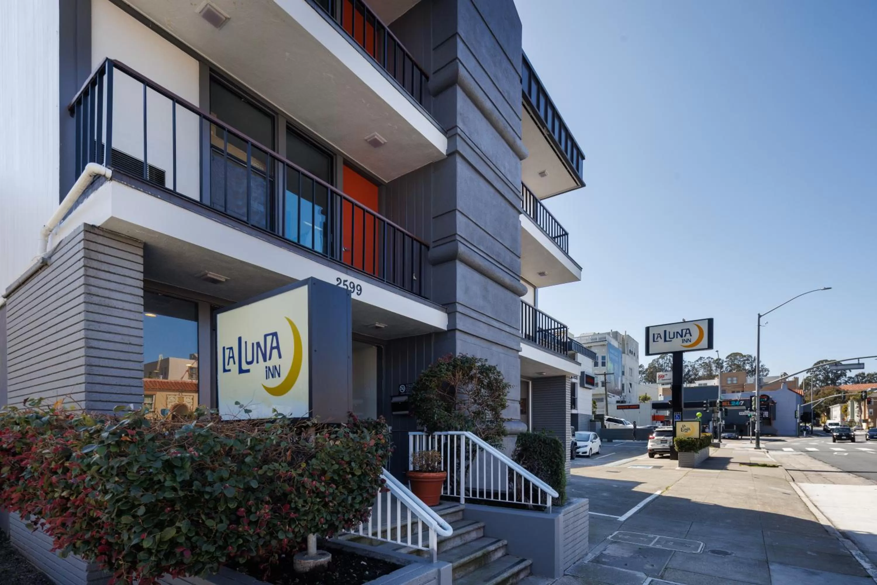 Property building in La Luna Inn, an Ascend Collection Hotel