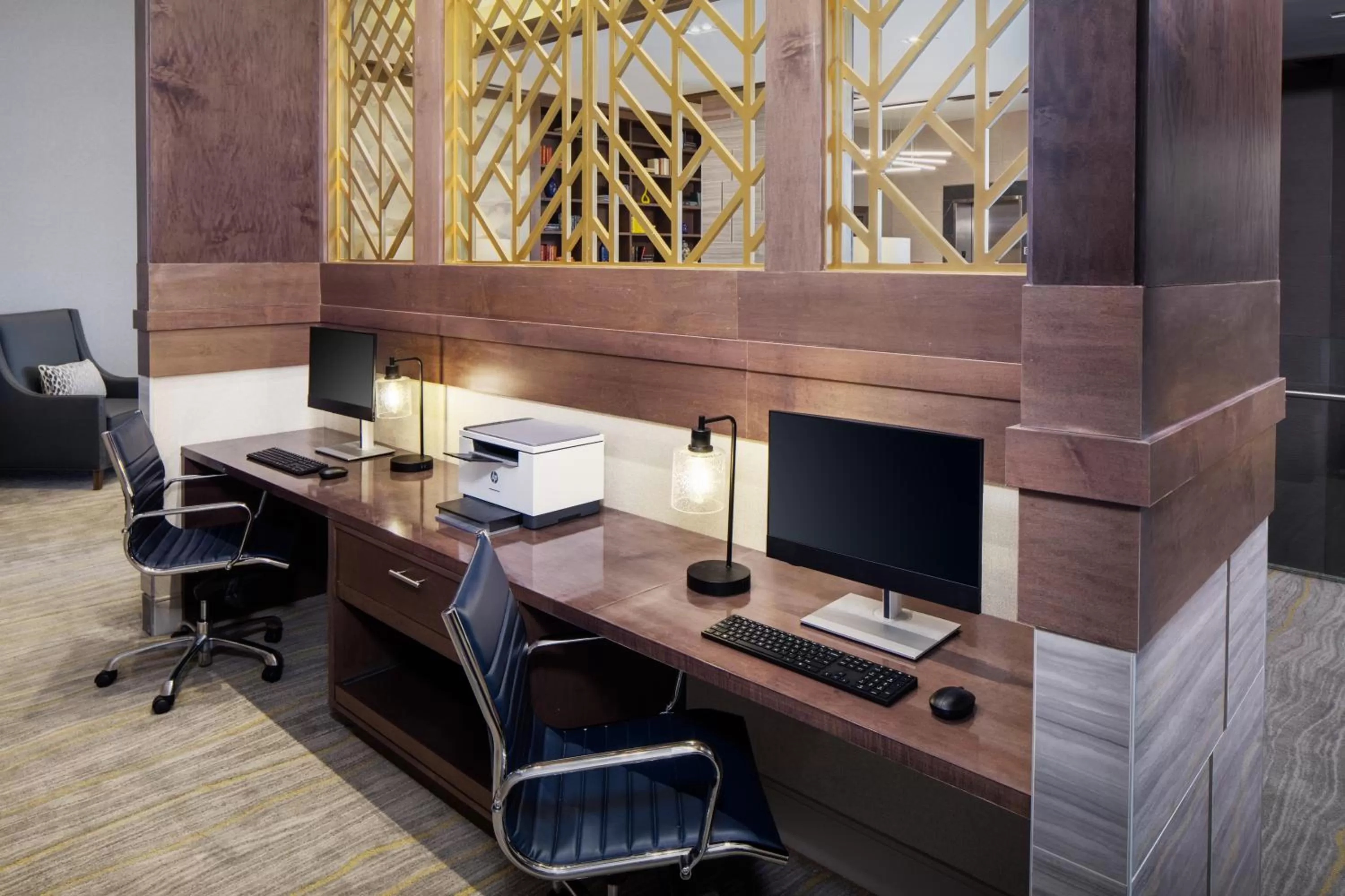 Business facilities in Hotel Indigo Flushing - LaGuardia