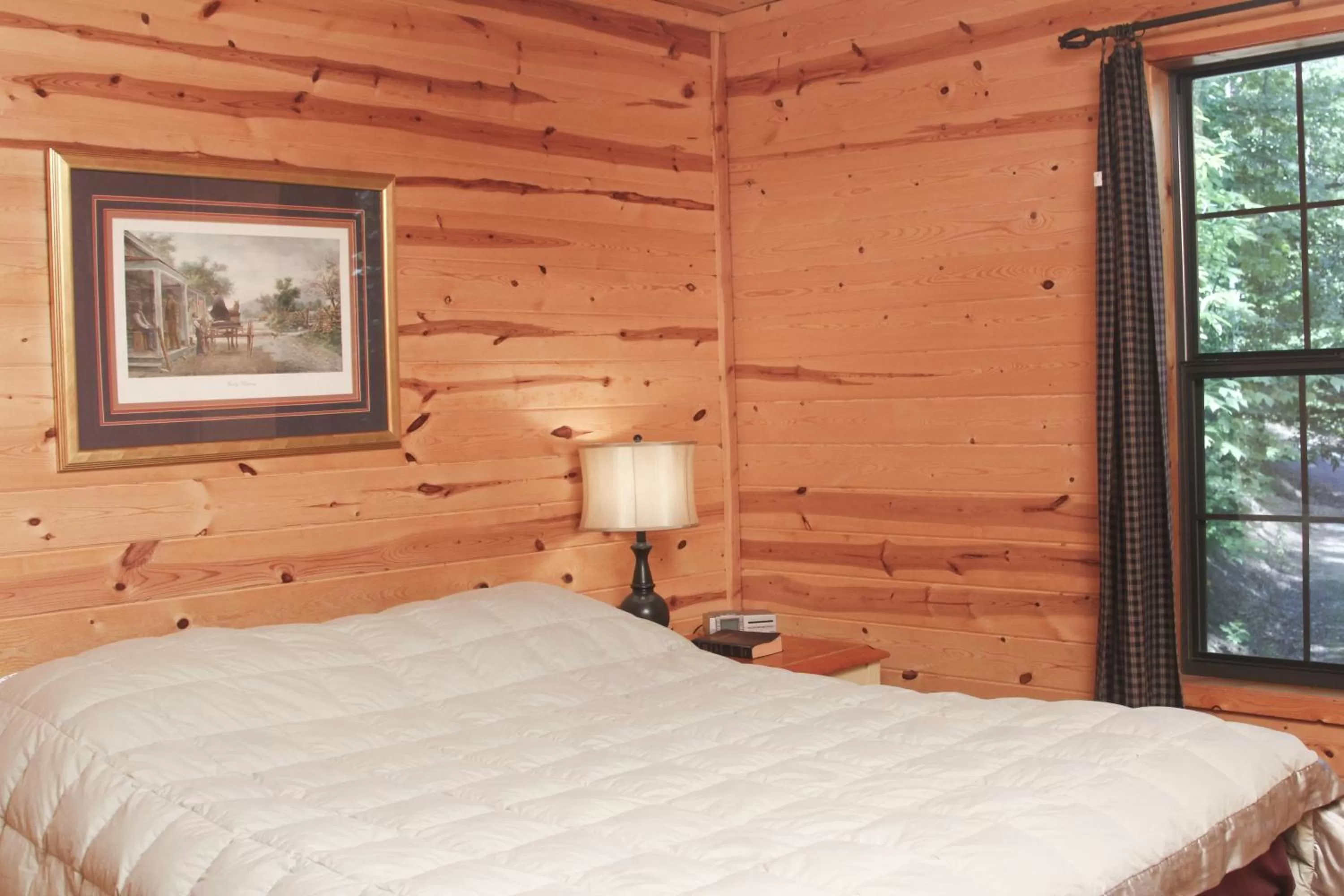 Bed in Paradise Hills, Winery Resort & Spa