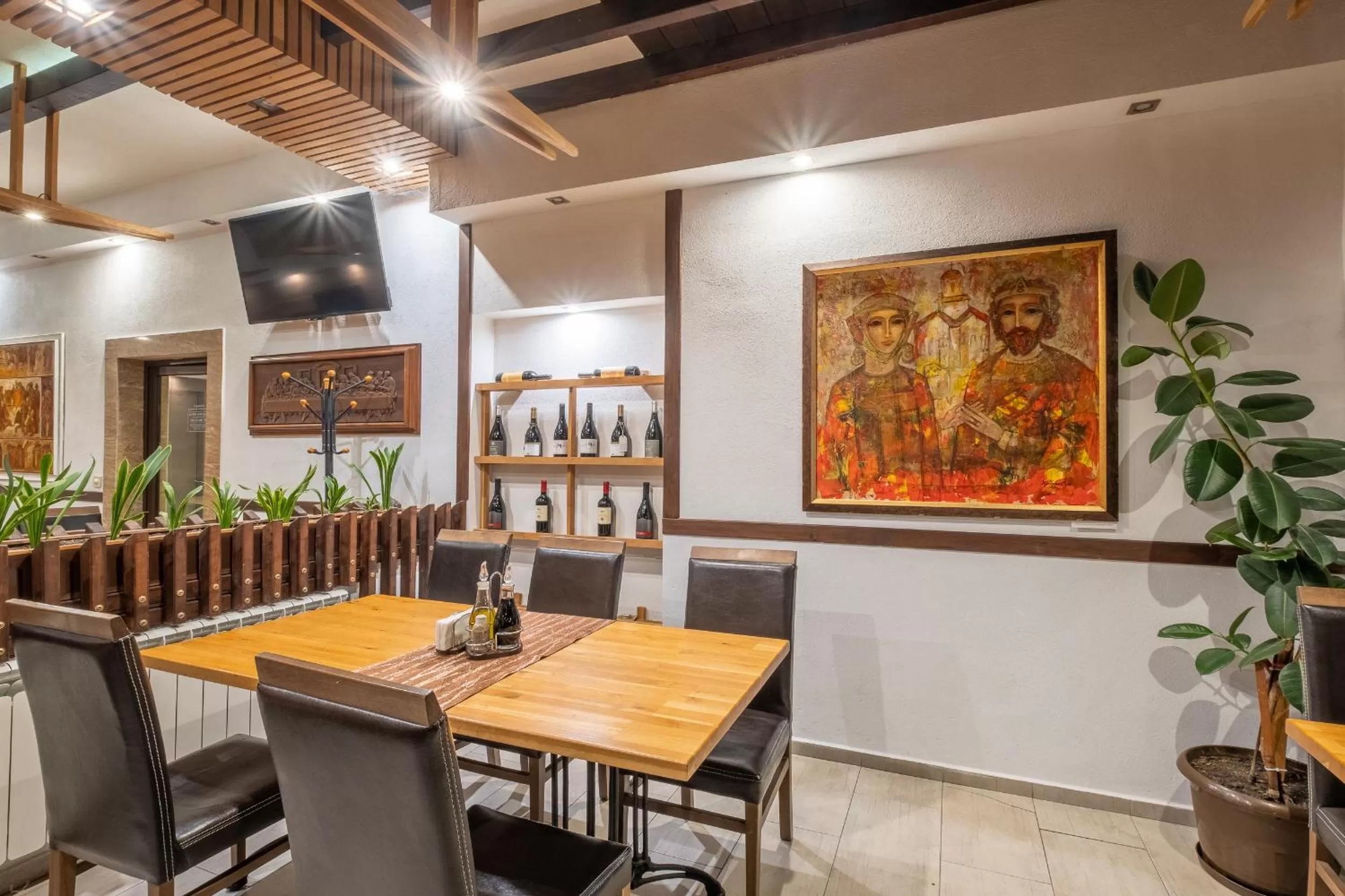 Restaurant/places to eat in Park Hotel Asenevtsi