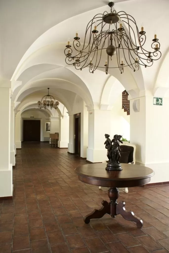 Lobby or reception in Hospedium Hotel Cortijo Santa Cruz