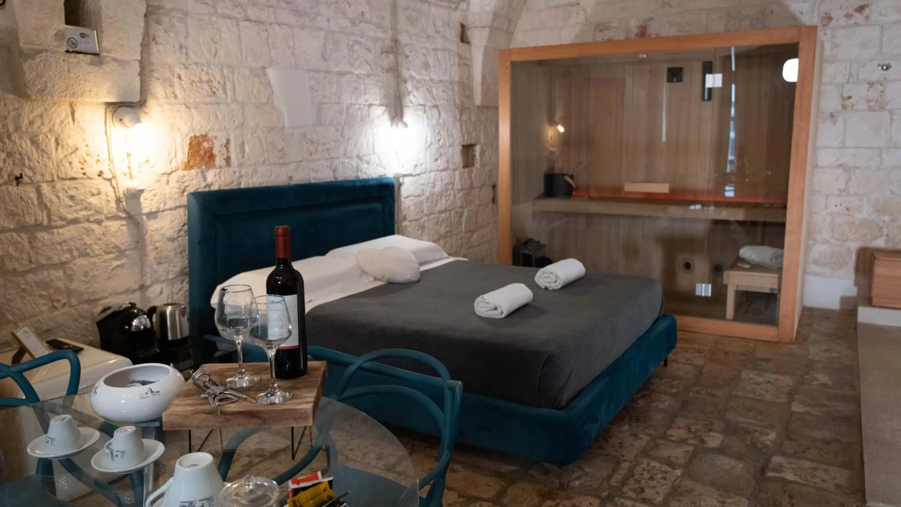 Bed in Dama Bianca Boutique Hotel Ostuni