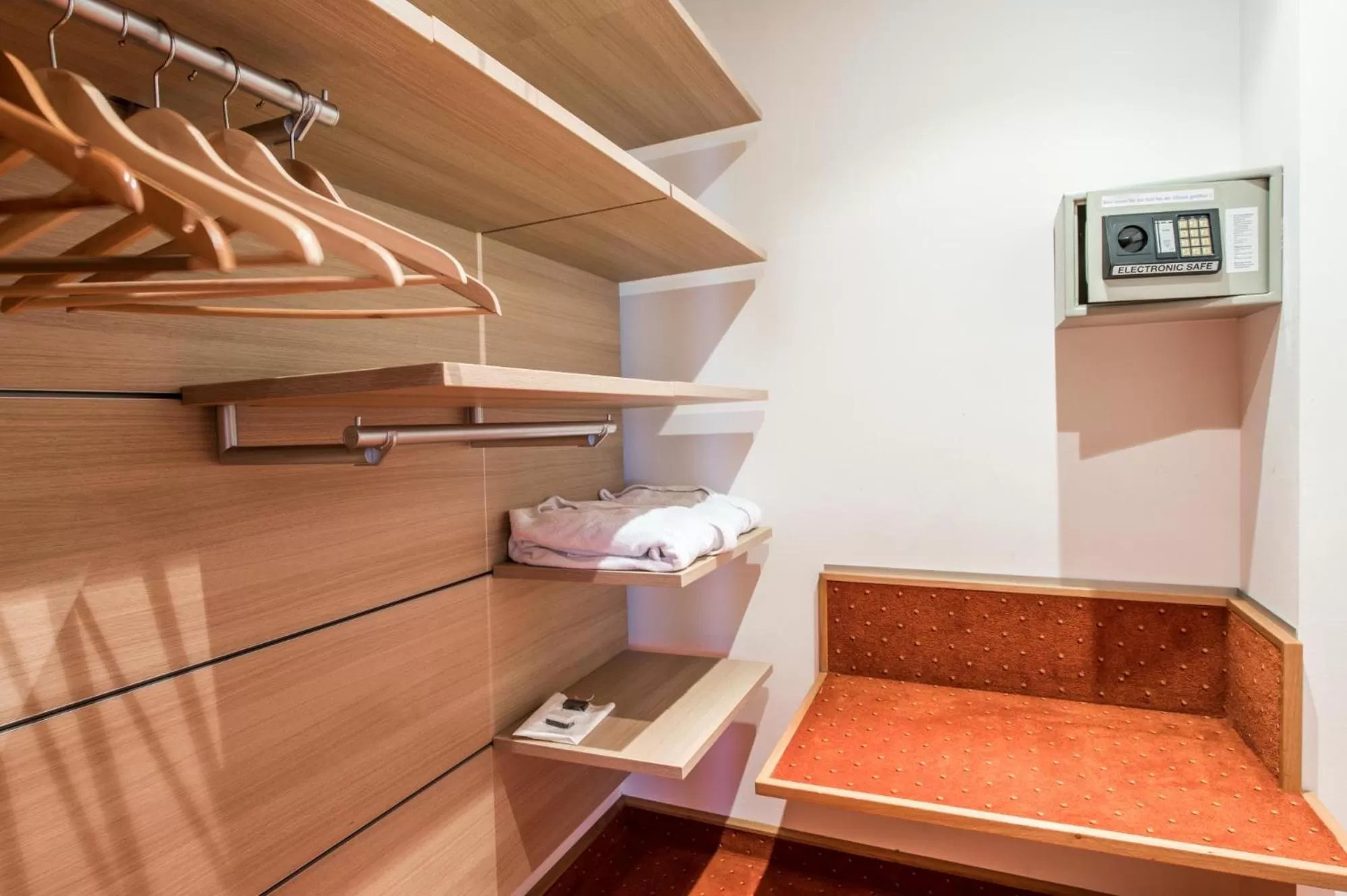 Other, Bed in Hotel Hanses-Bräutigam