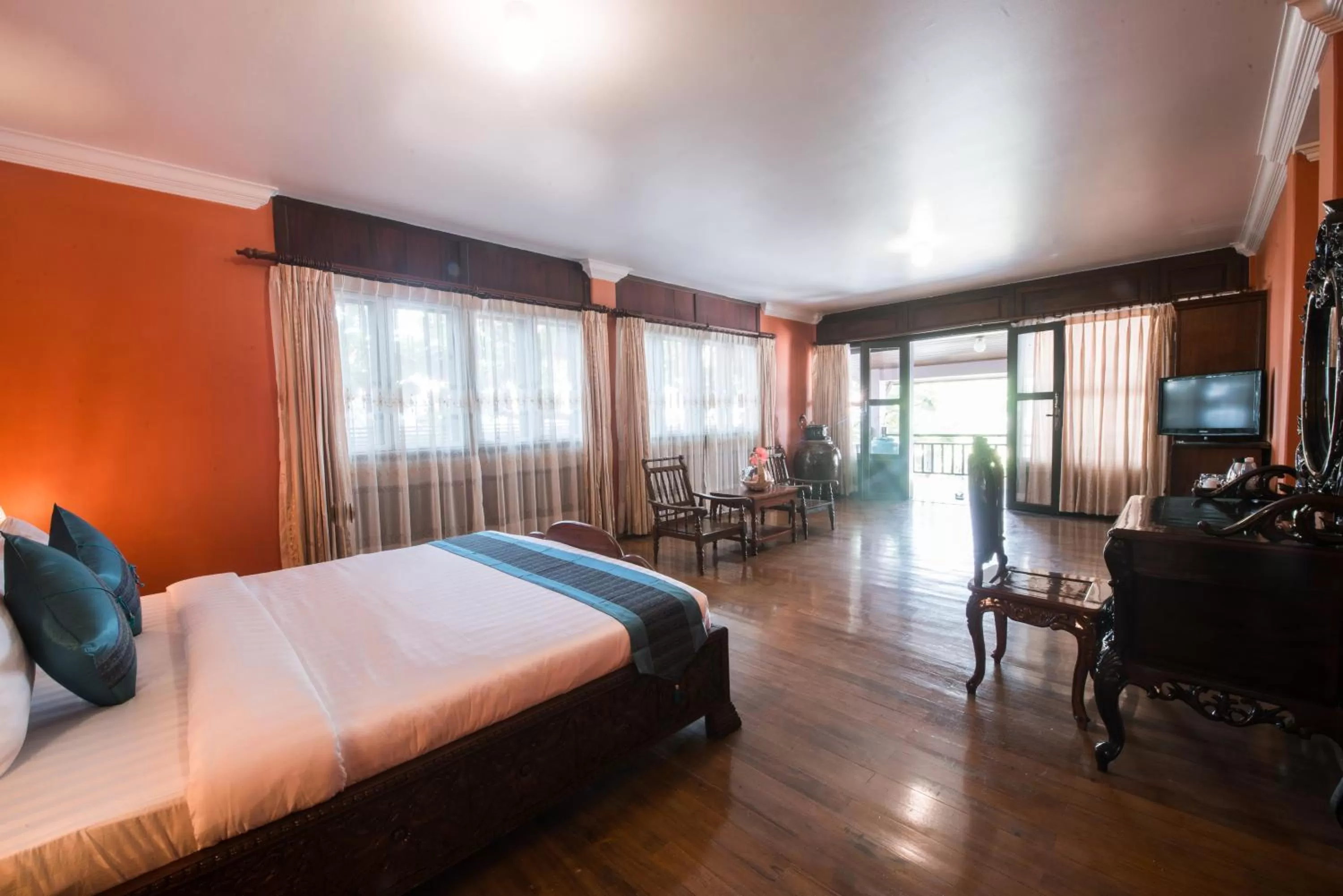 Junior Suite  in Lavender Angkor Boutique
