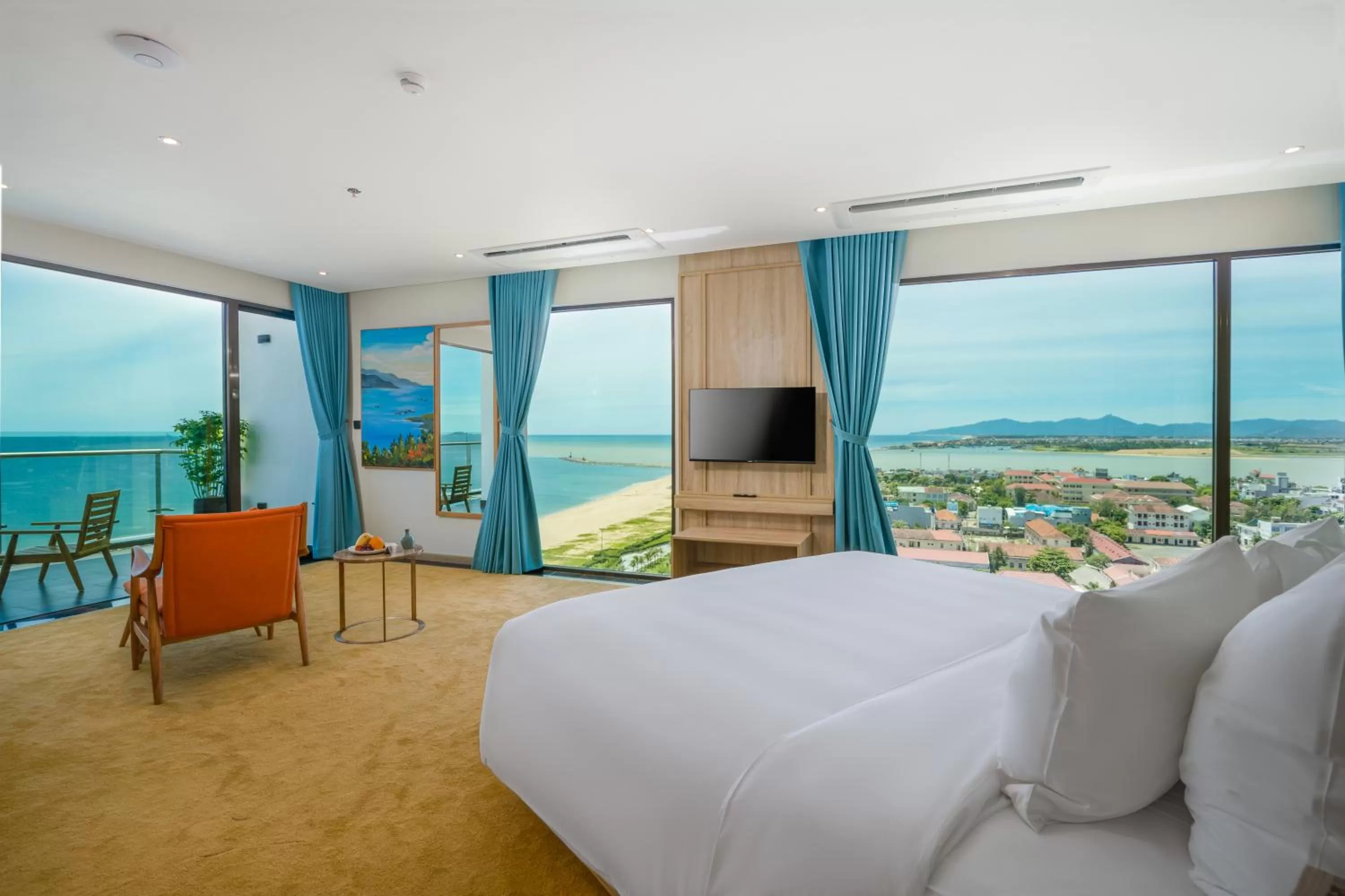 View (from property/room), Bed in Sala Grand Tuy Hoa Hotel