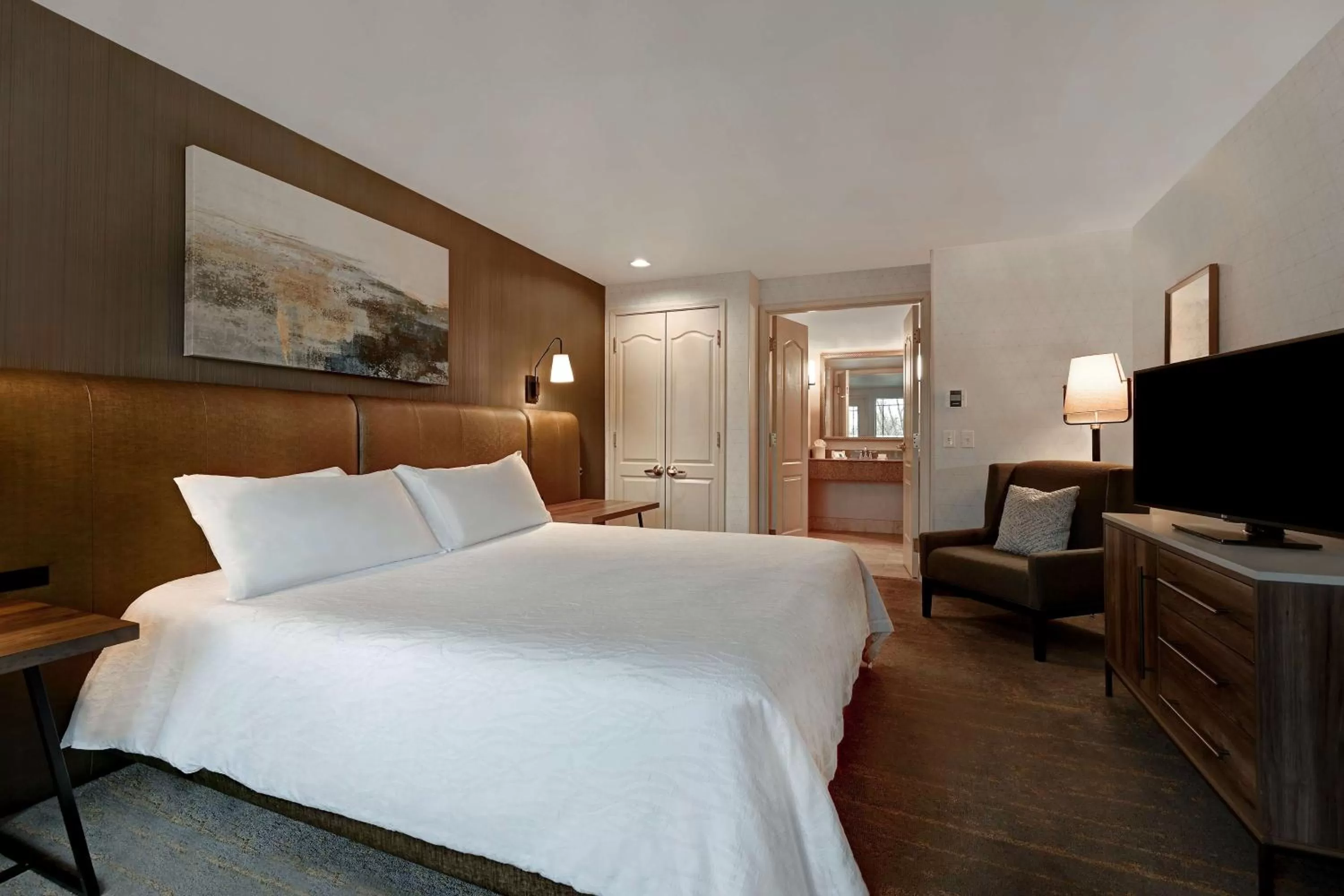 Bed in Hilton Garden Inn Boise / Eagle