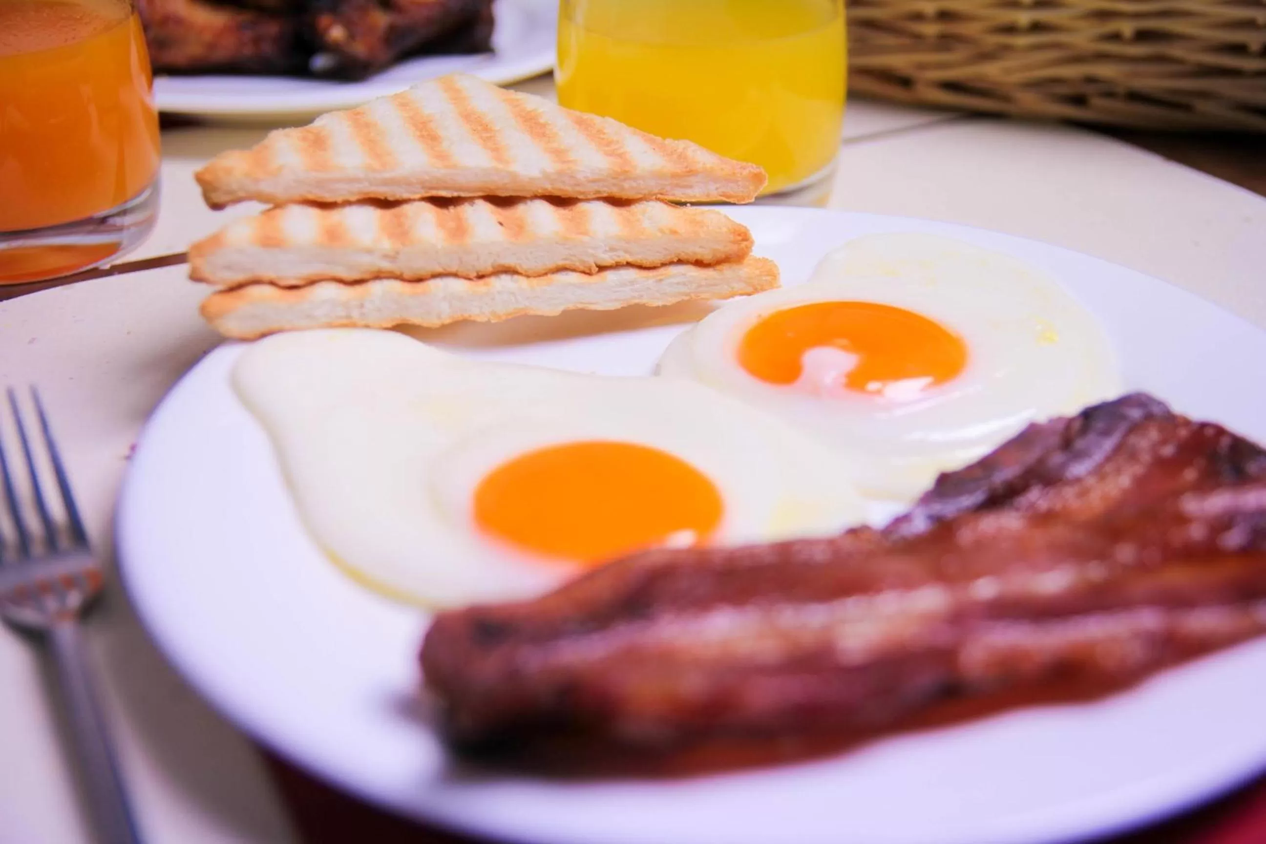 Breakfast in Villa Flowers