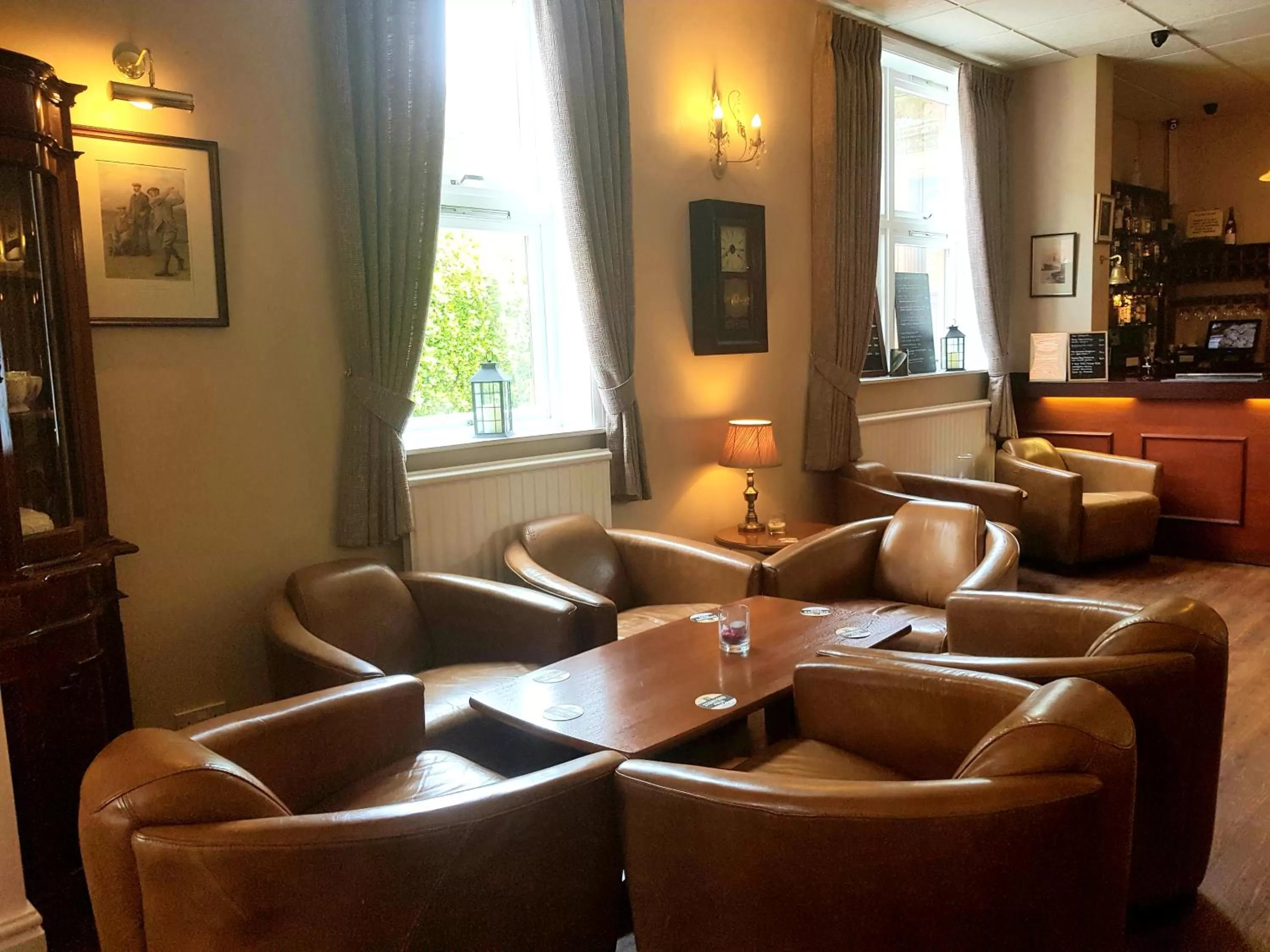 Communal lounge/ TV room, Lounge/Bar in The Chetwynde Hotel