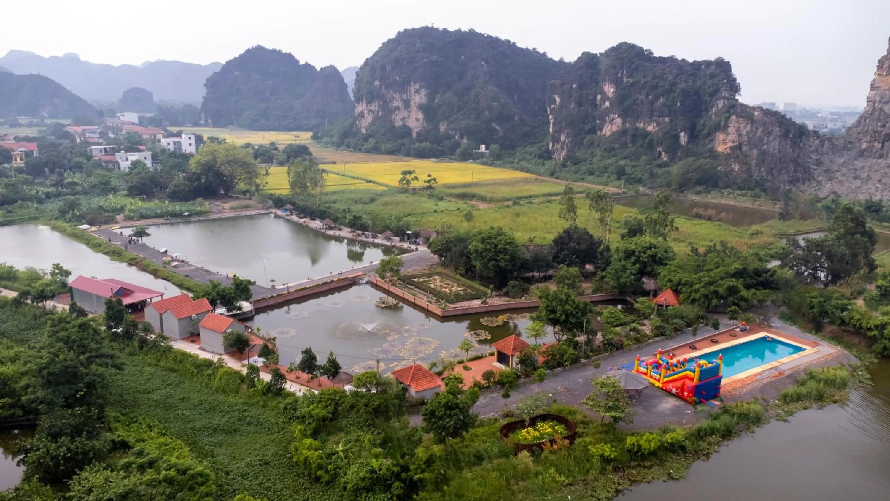 Day in Tam Coc Cat Luong Homestay