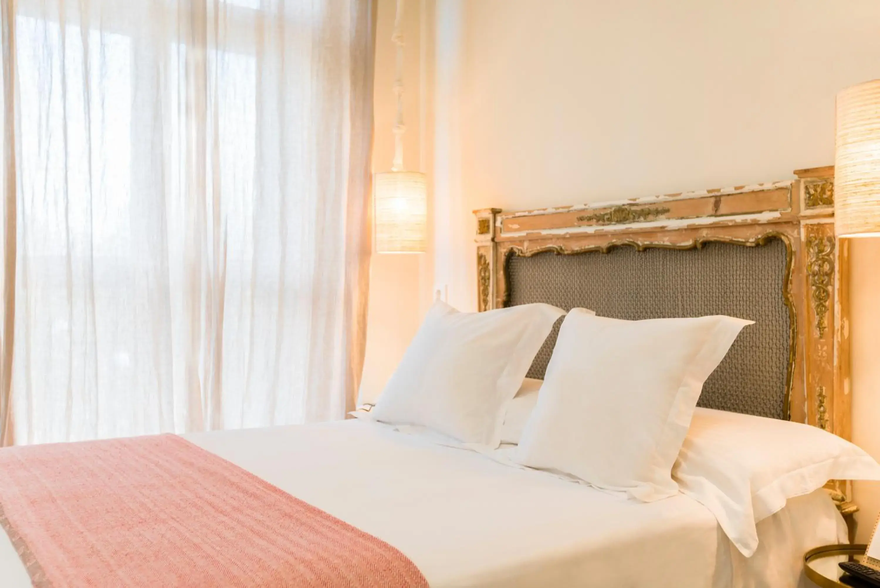 Double Room in The Corner House Double Room in The Corner House