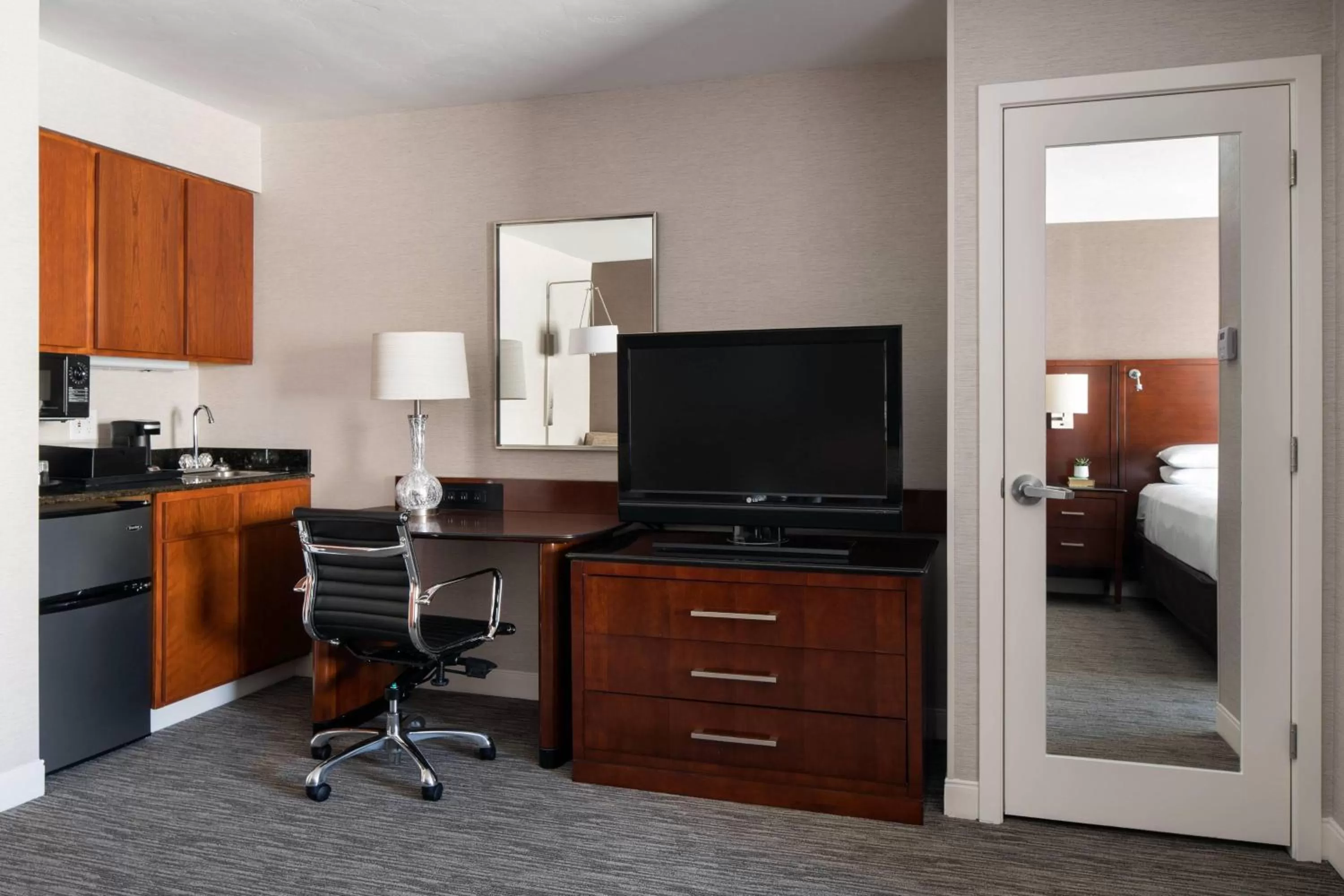Kitchen or kitchenette in Provo Marriott Hotel & Conference Center