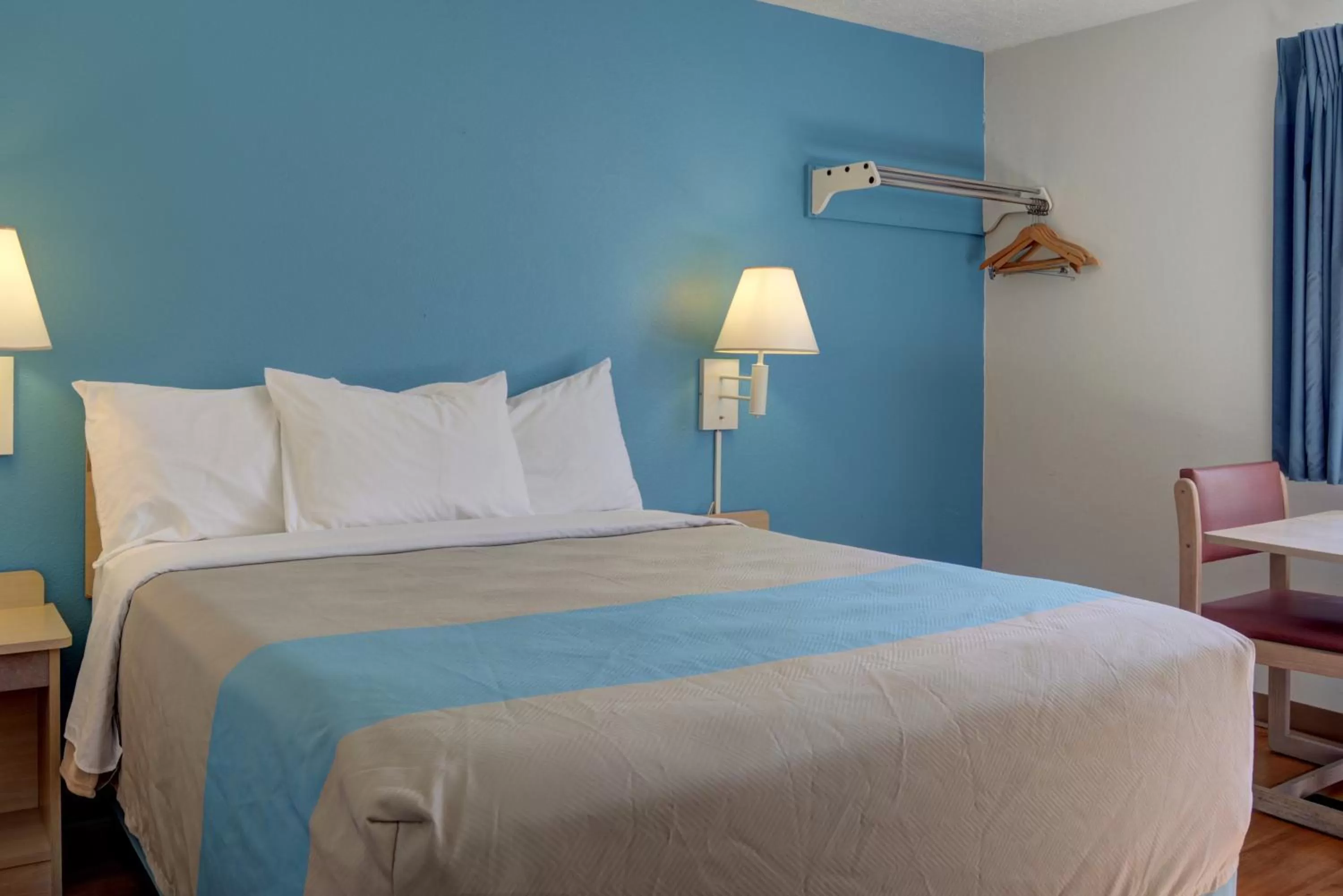 Bedroom, Bed in Motel 6-The Dalles, OR