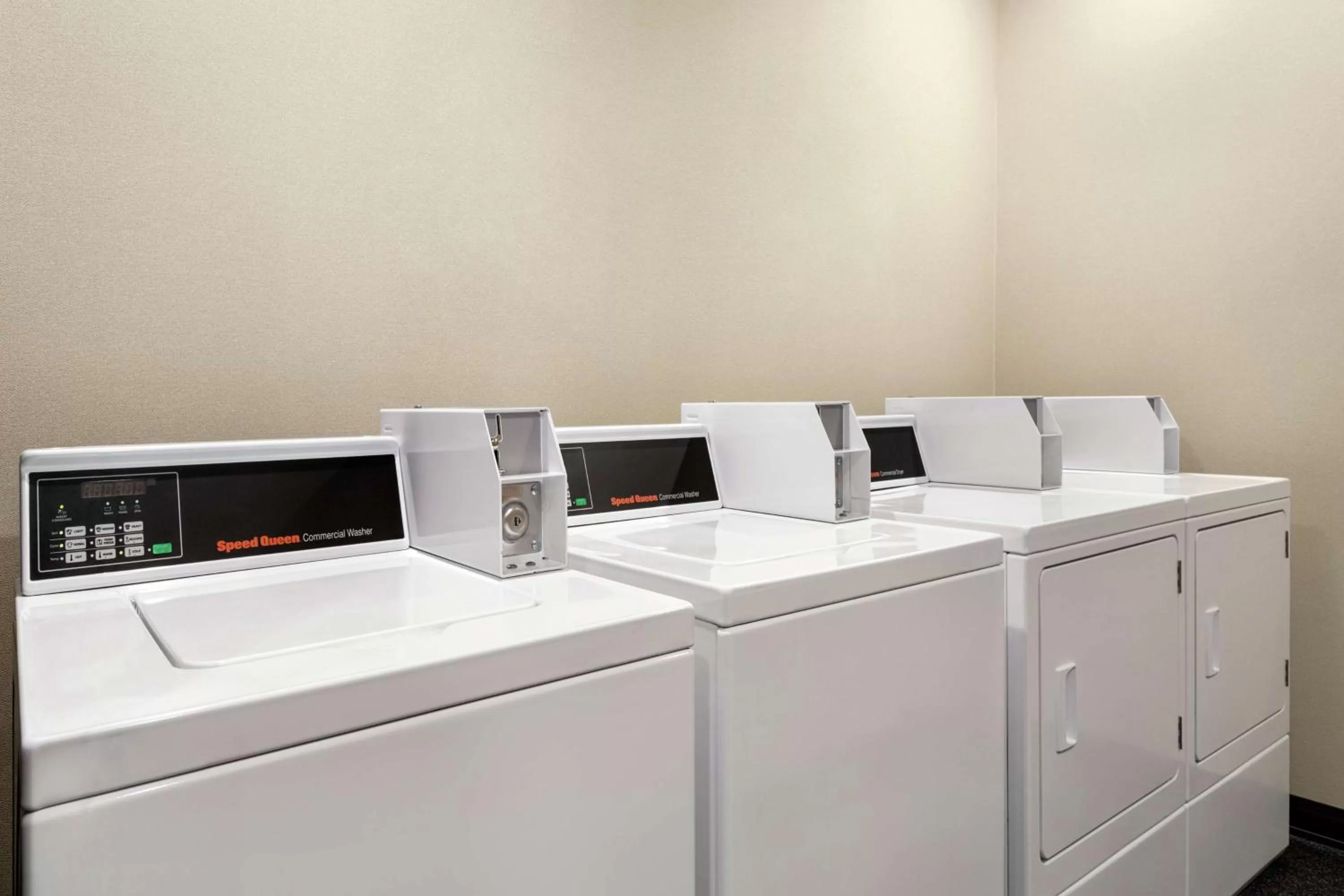 Property building in Home2 Suites By Hilton Ridley Park Philadelphia Airport So