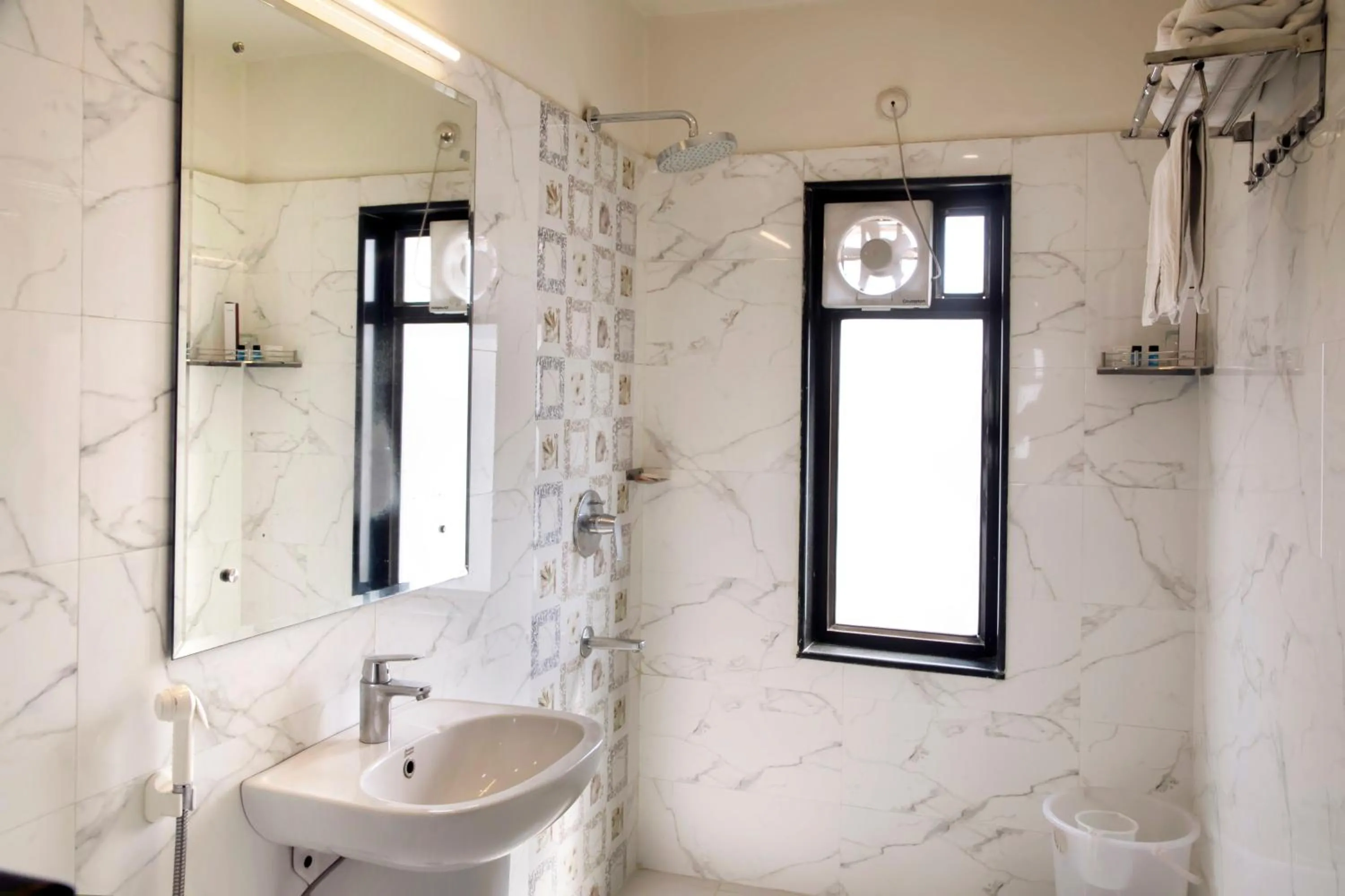 Bathroom in Hotel Ganges Grand - 600m from Kashi Vishwanath Temple