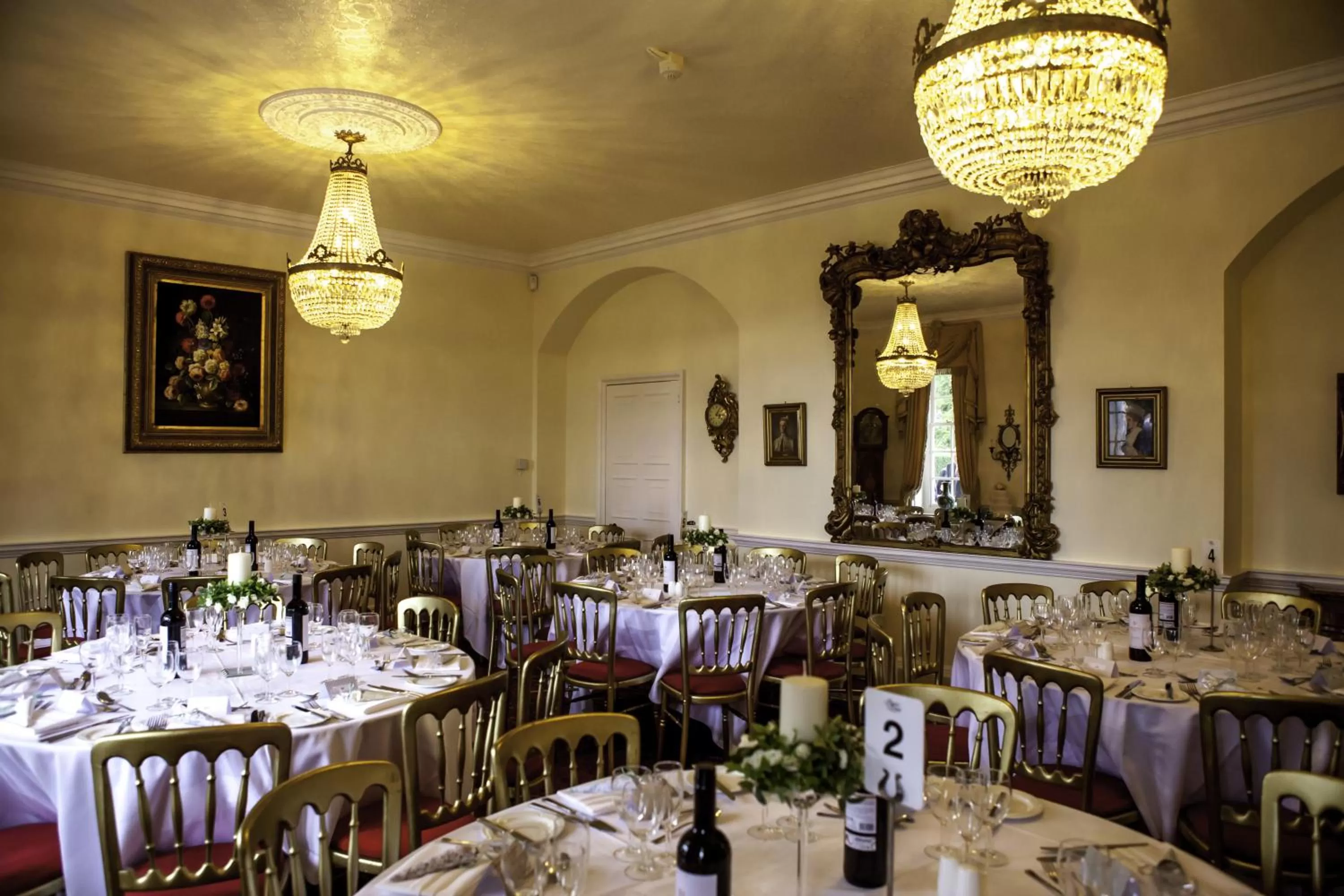 Food and drinks in Saltcote Place